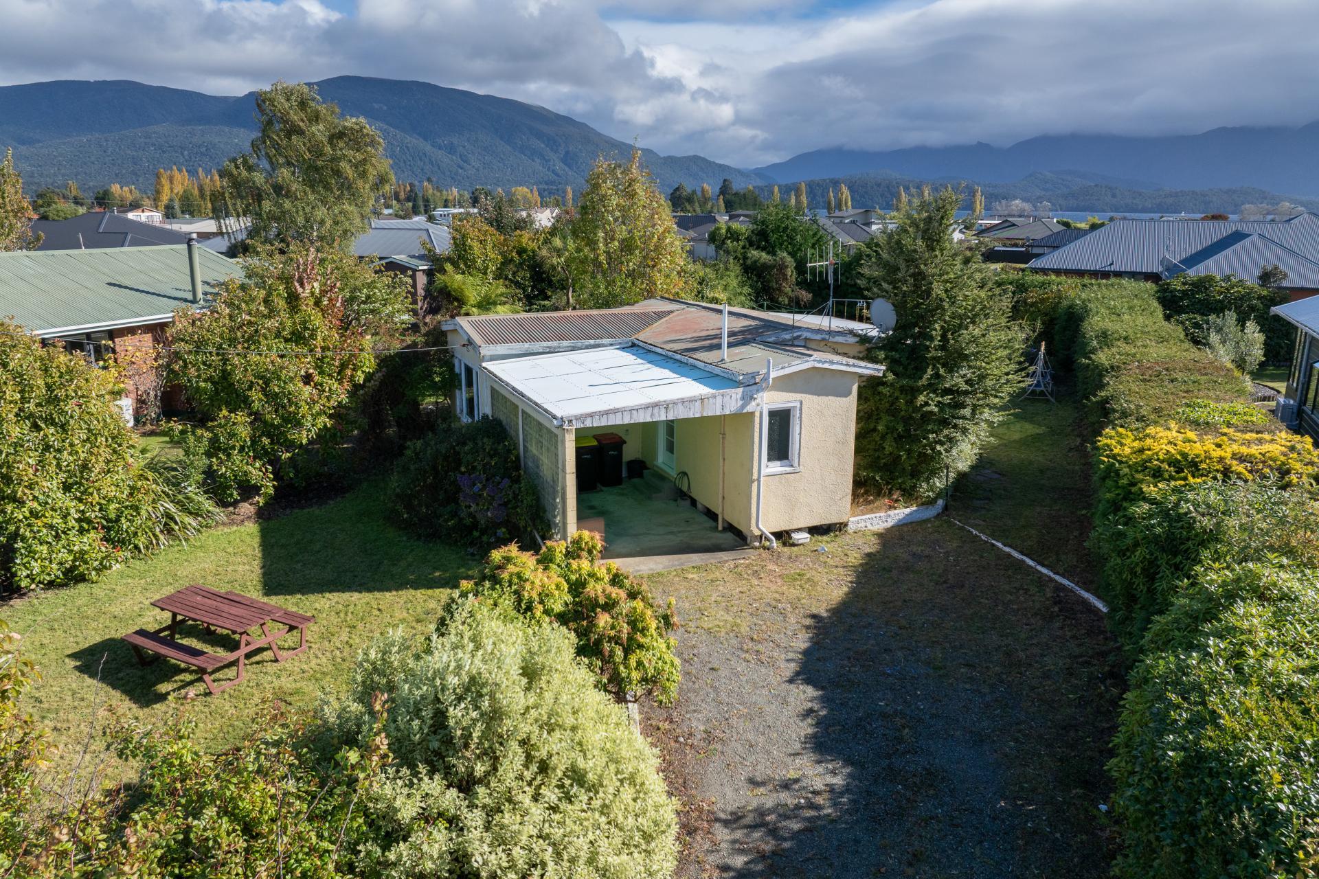 67 Matai Street, Te Anau