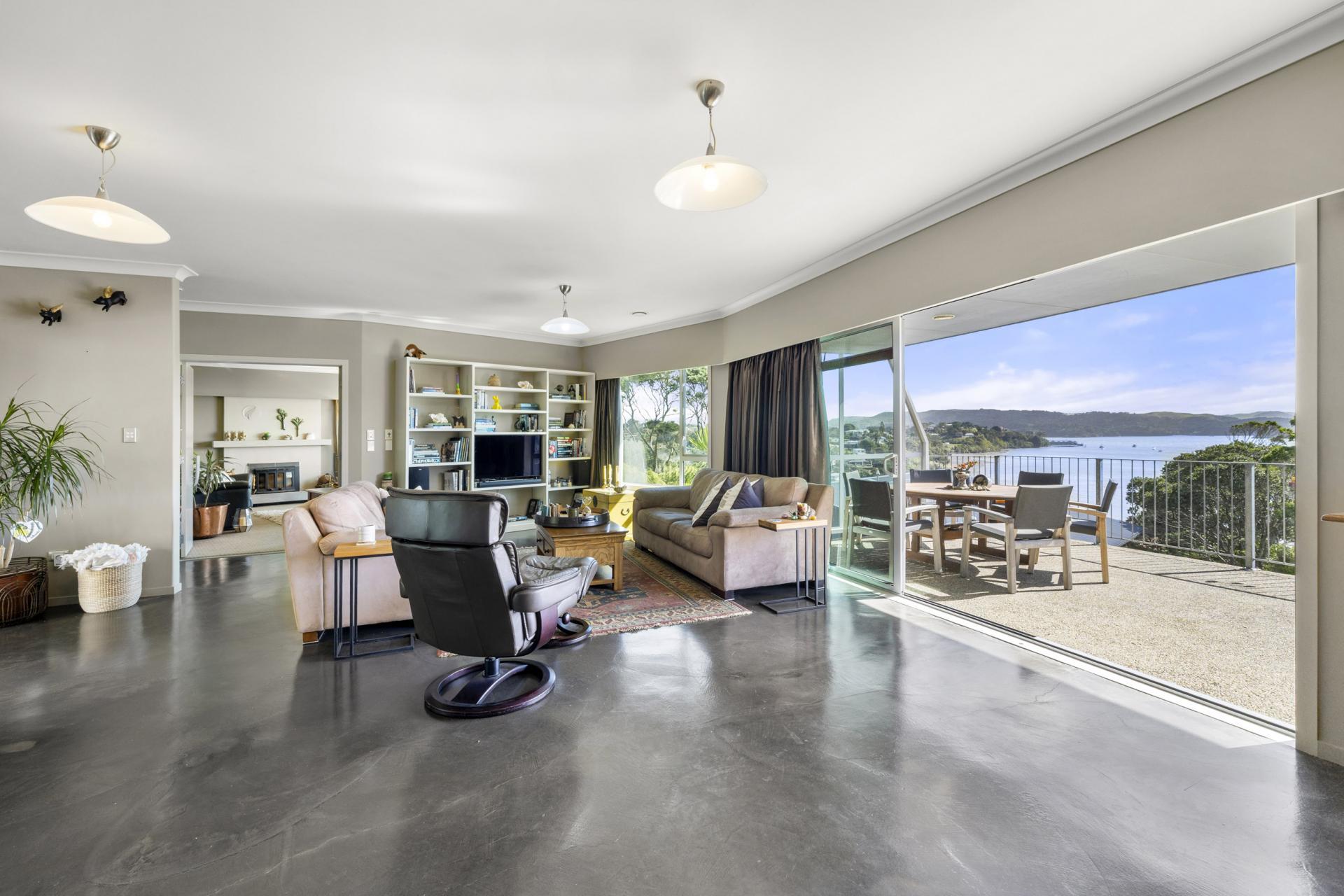 106P Greenslade Road, Raglan