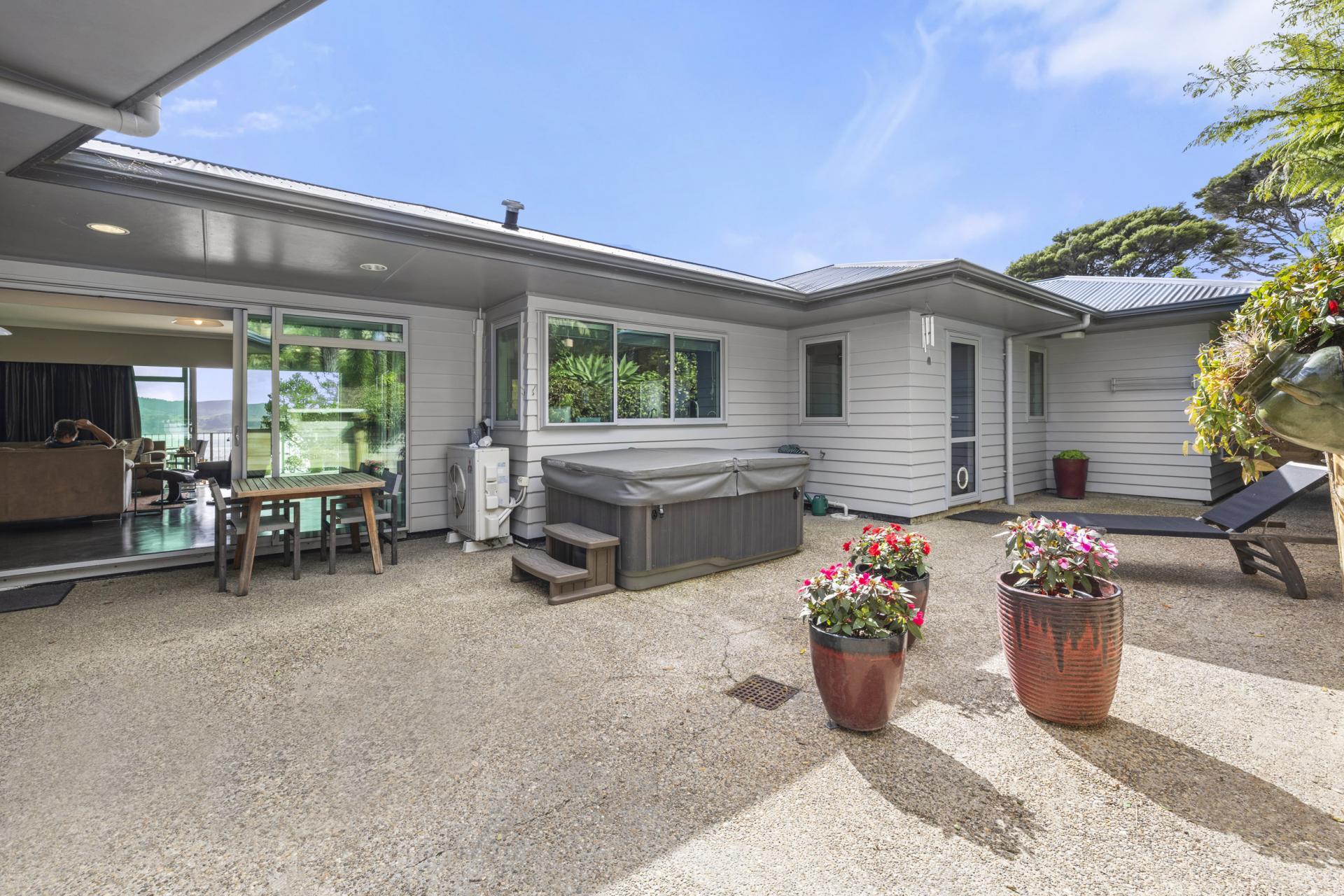 106P Greenslade Road, Raglan