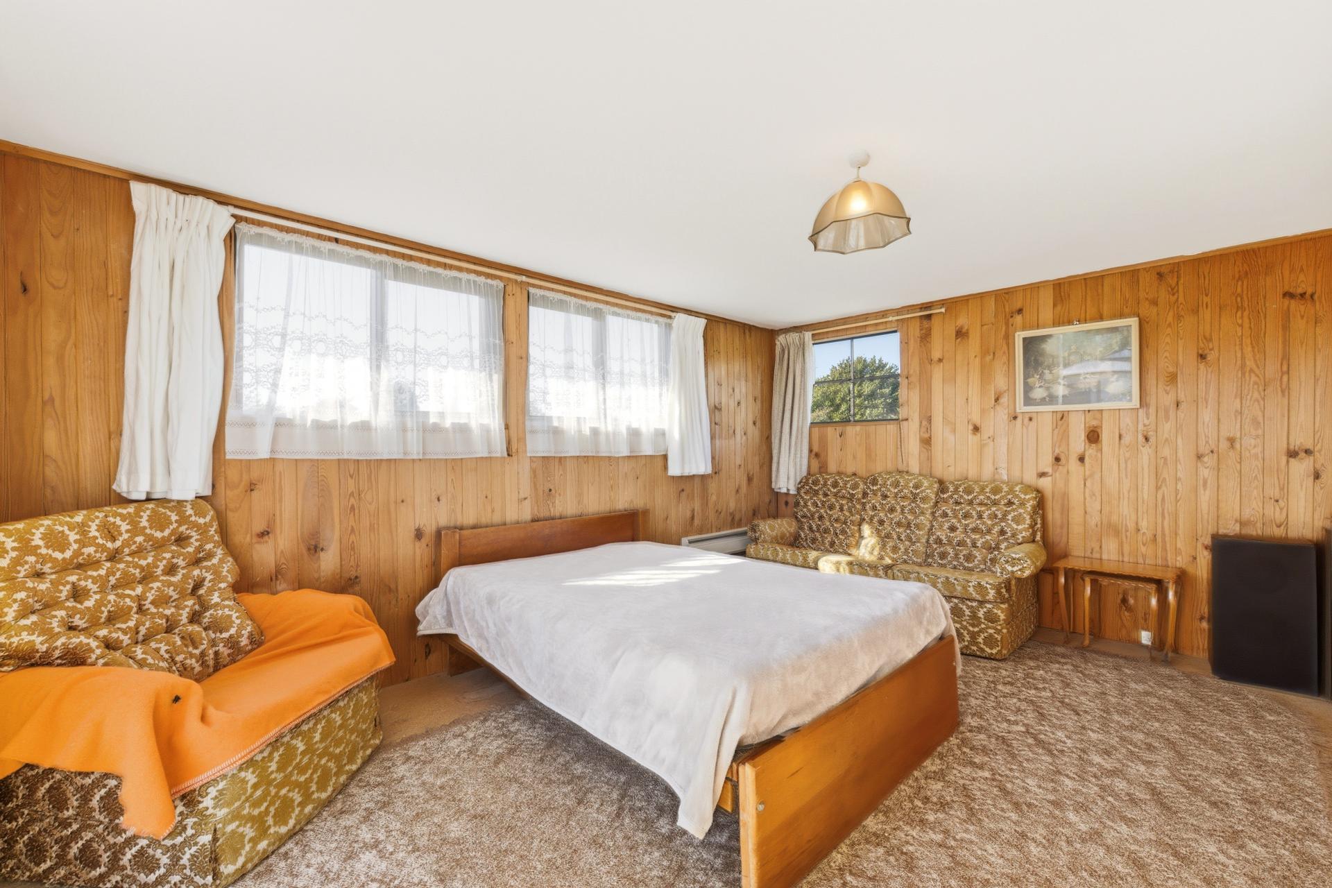 20 Queens Avenue, Waikuku Beach