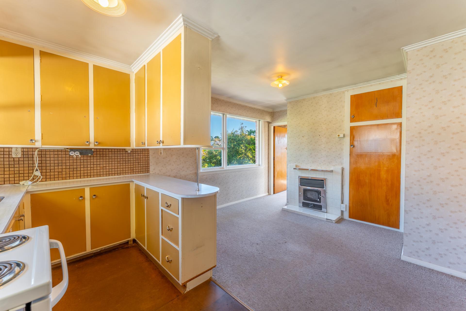 3 Hertnon Street, West End