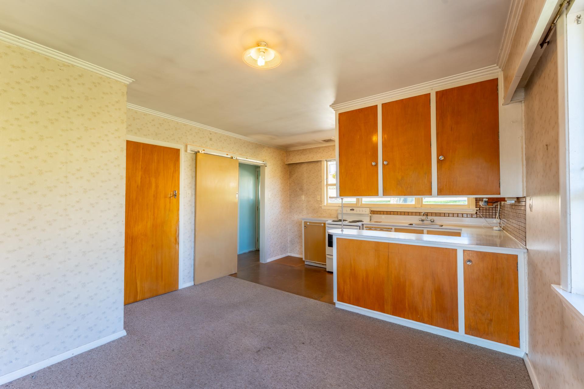 3 Hertnon Street, West End