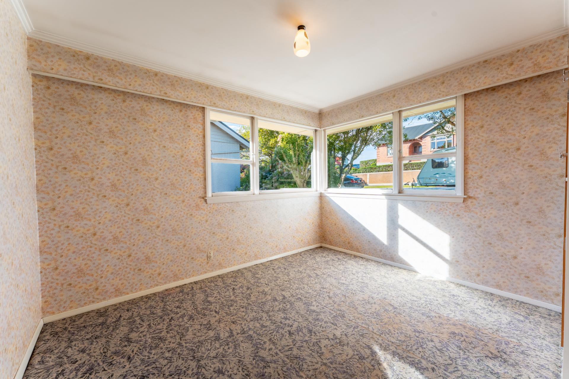 3 Hertnon Street, West End