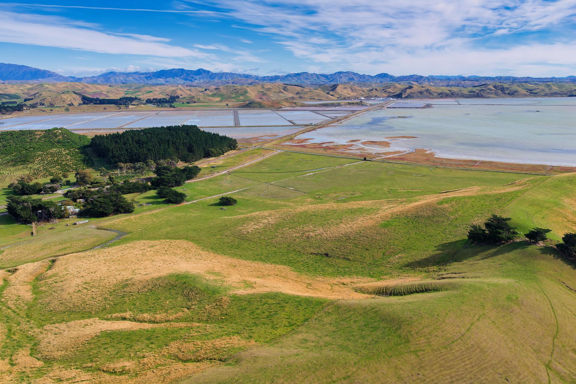 Corner Marfells Beach and Clifford Roads, Lake Grassmere