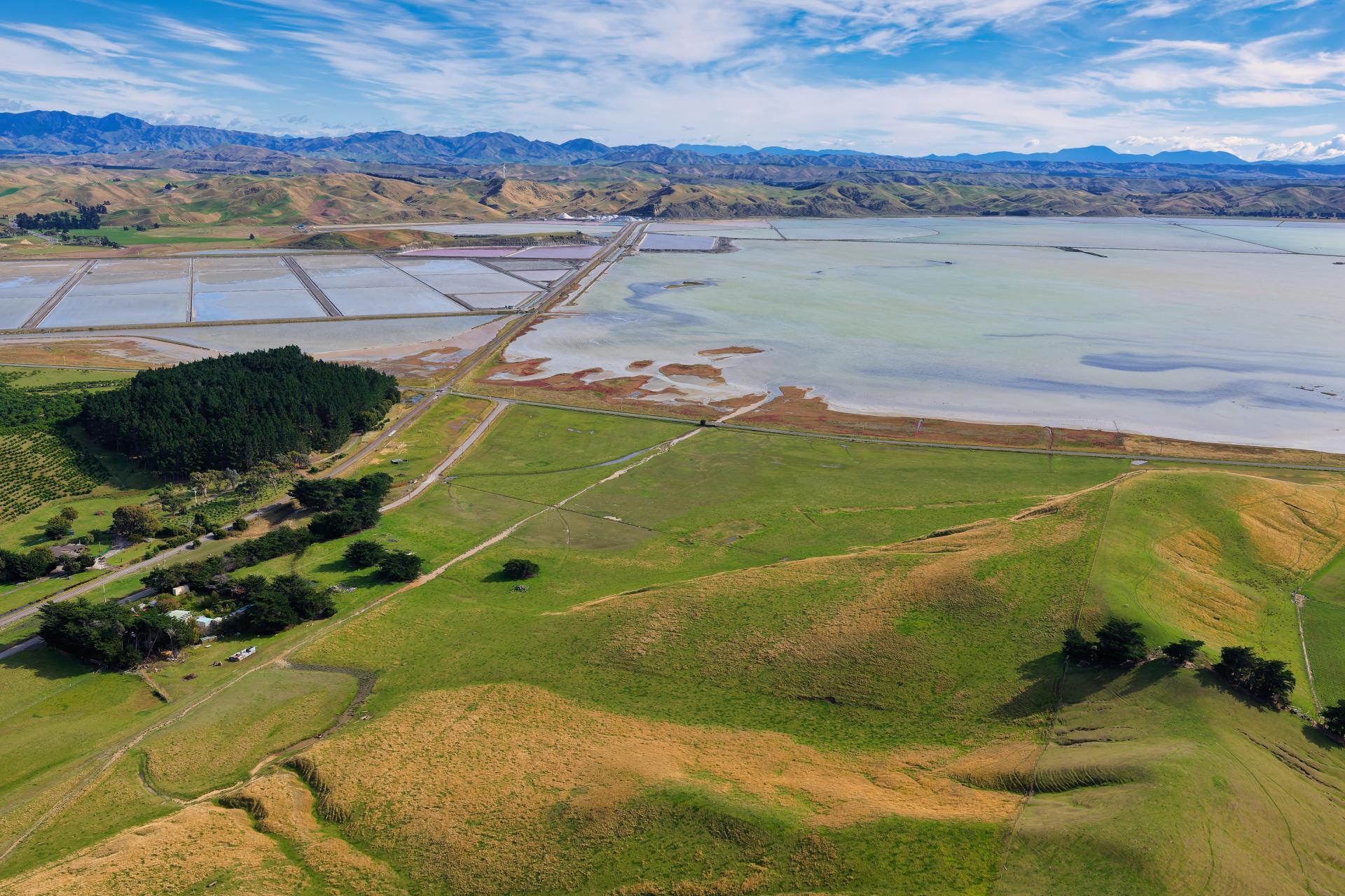 Corner Marfells Beach and Clifford Roads, Lake Grassmere