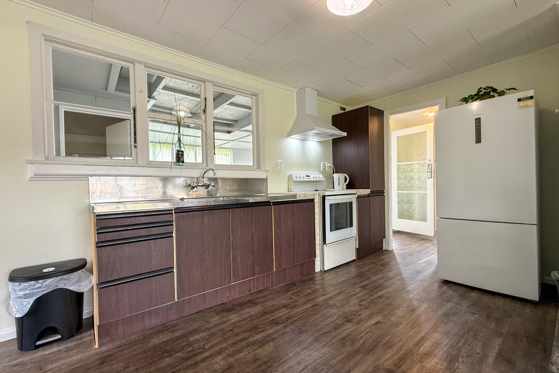 13 Main Road, Fox Glacier