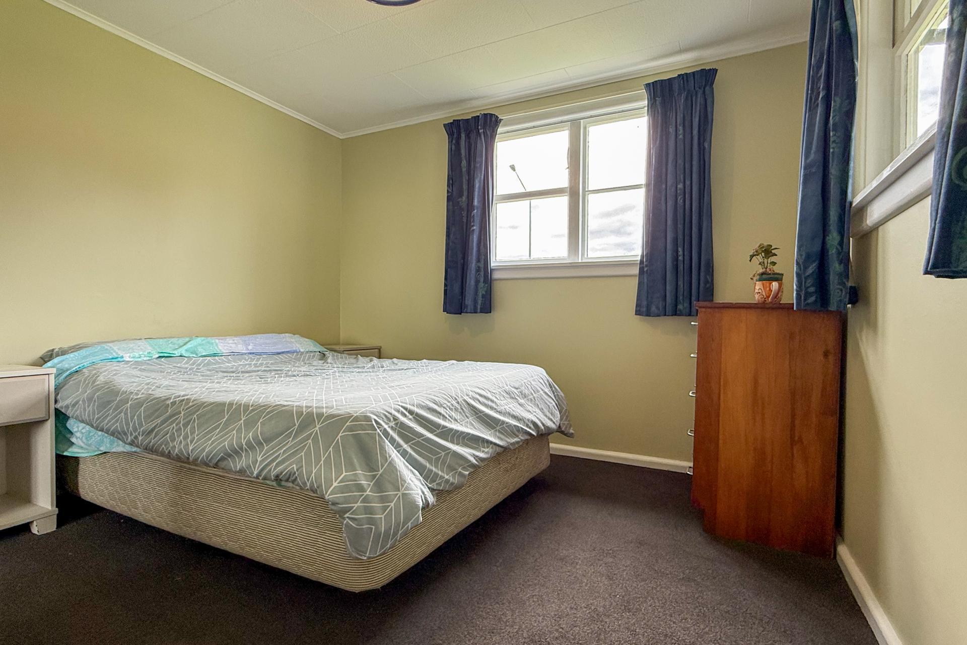 13 Main Road, Fox Glacier