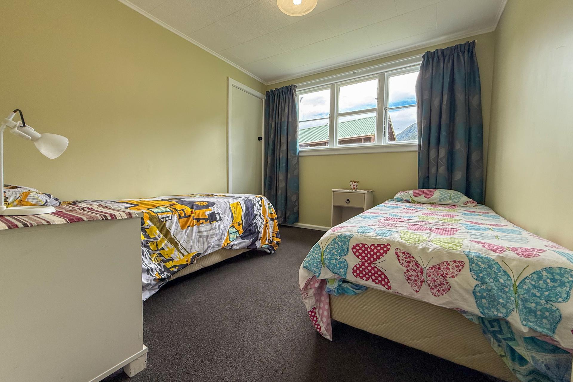 13 Main Road, Fox Glacier