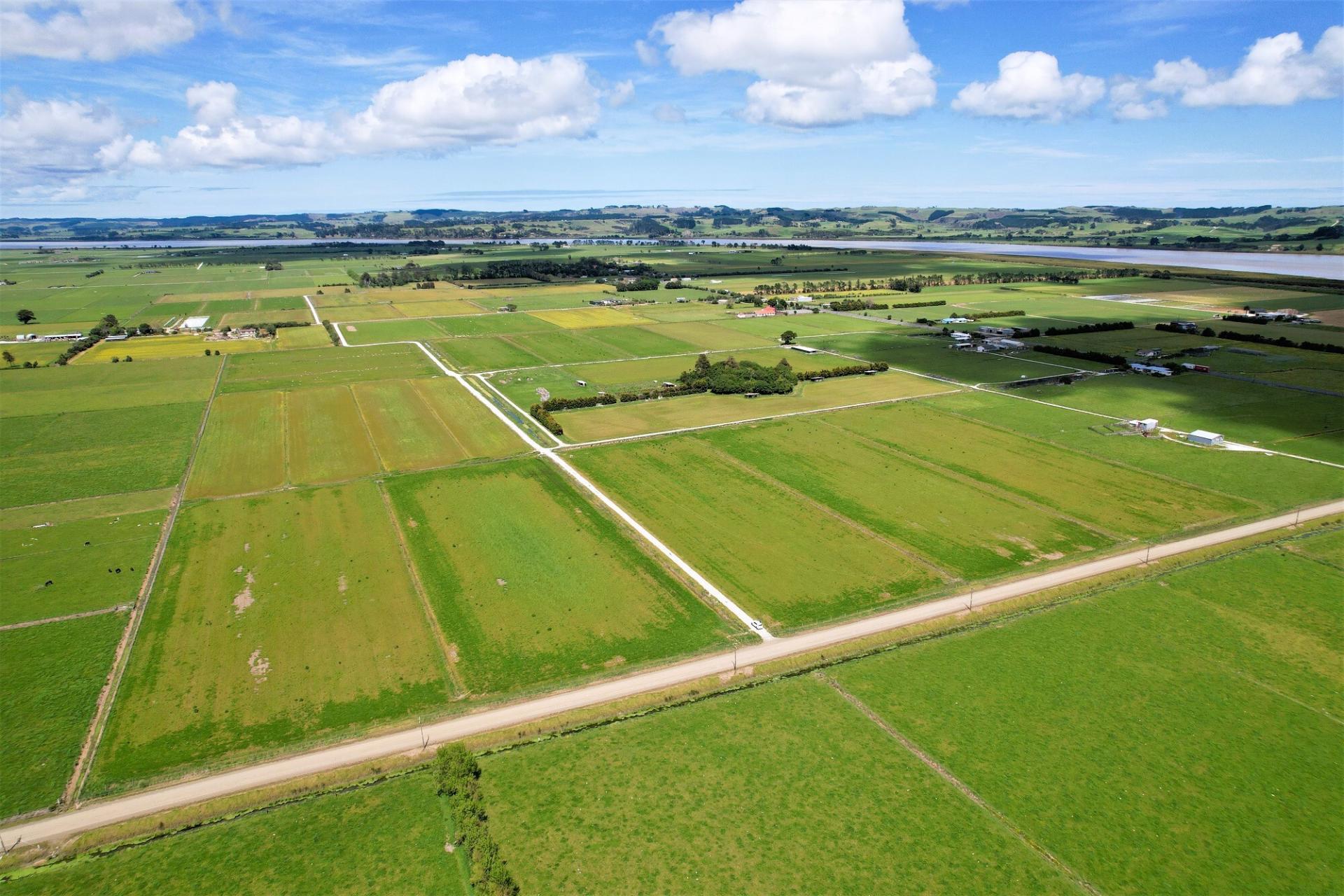 Tramline Road, Ruawai