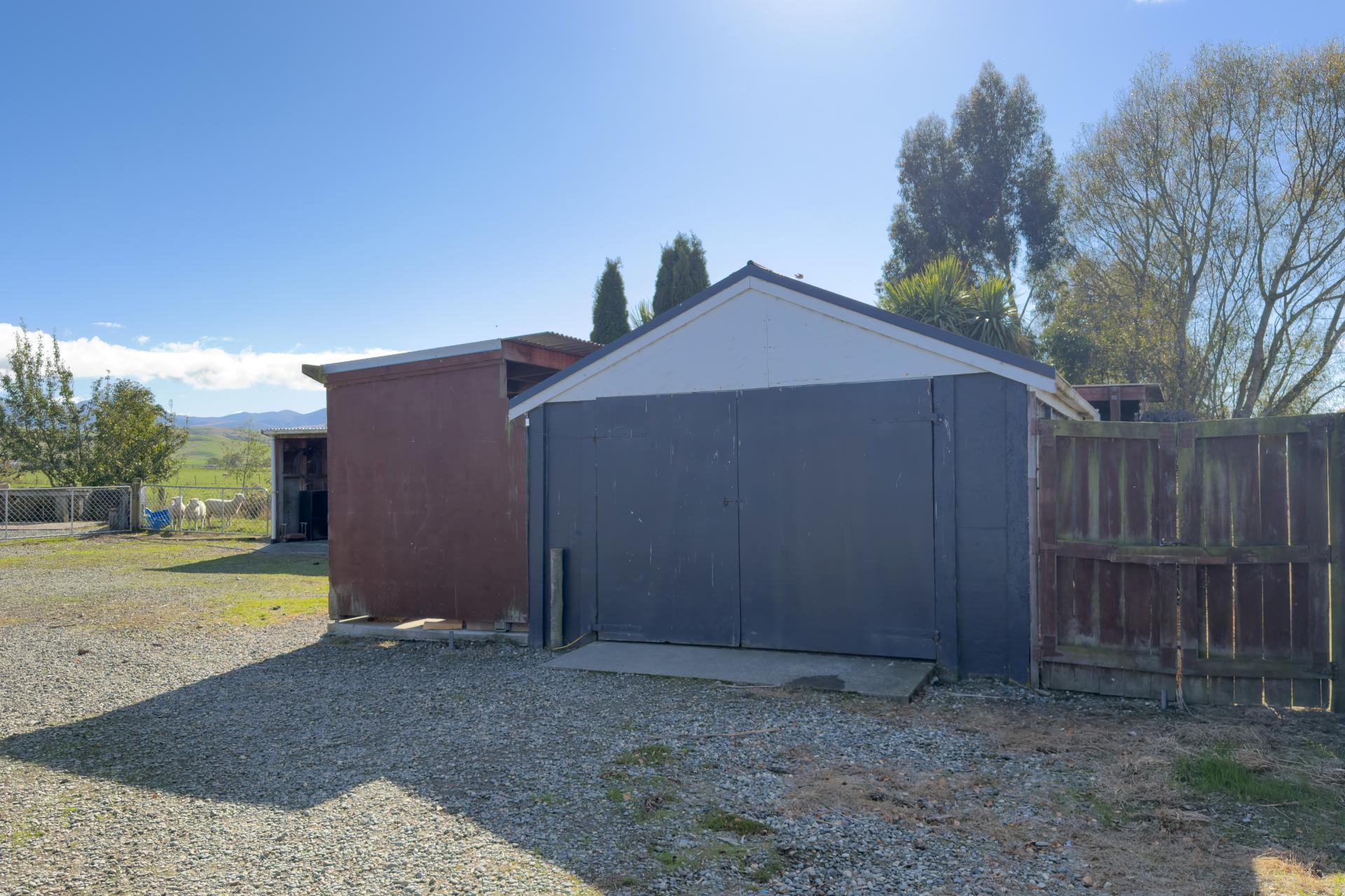 6 Freshford Plains Station Road, Waikaia