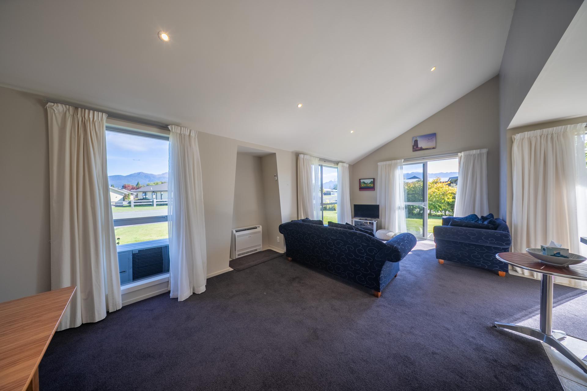 25 Pop Andrew Drive, Te Anau