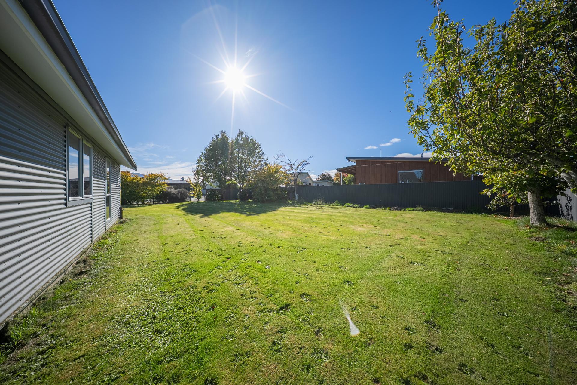 25 Pop Andrew Drive, Te Anau