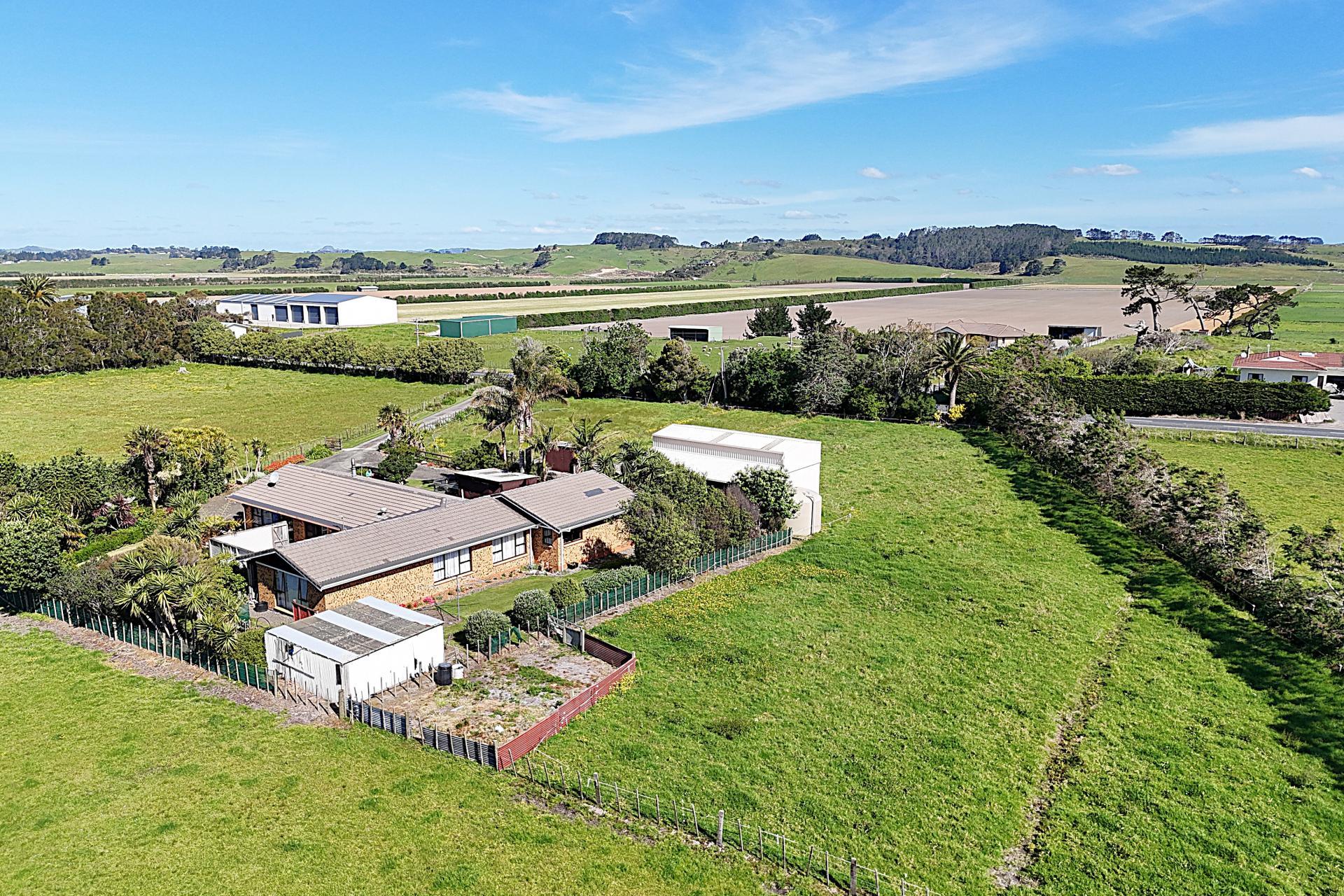 242 Baylys Coast Road, Dargaville