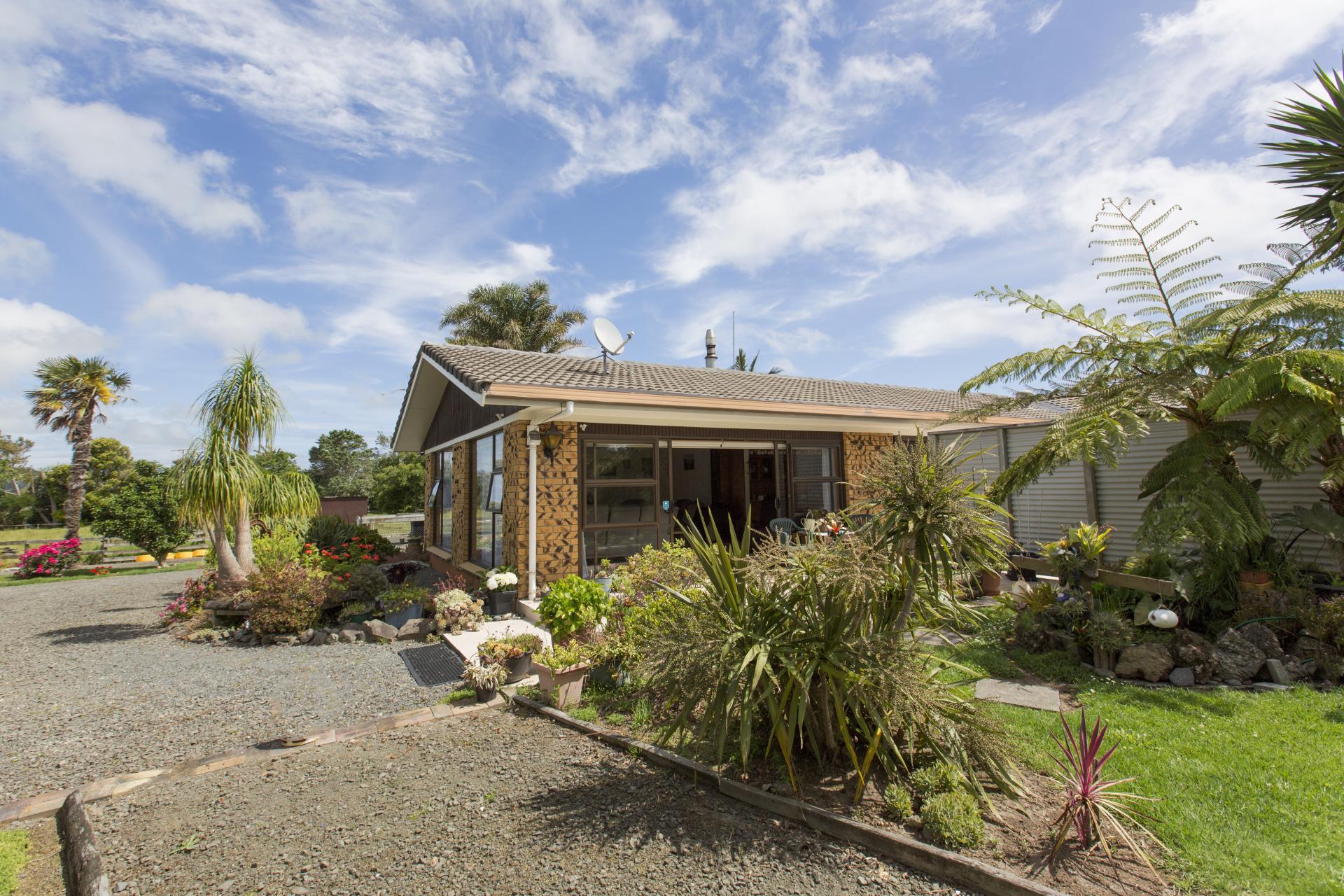 242 Baylys Coast Road, Dargaville