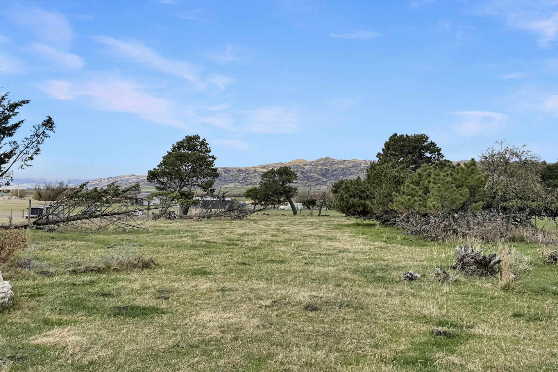 4058 Becks-Lauder Road, Becks