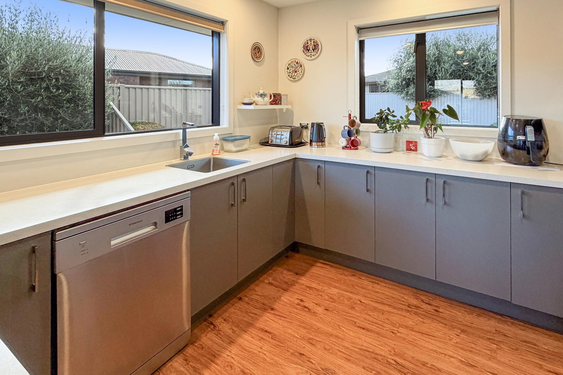 17 Larch Crescent, Alexandra