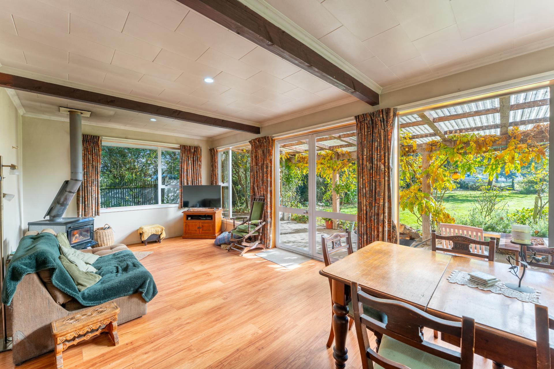 134 Cliffs Road, Claremont