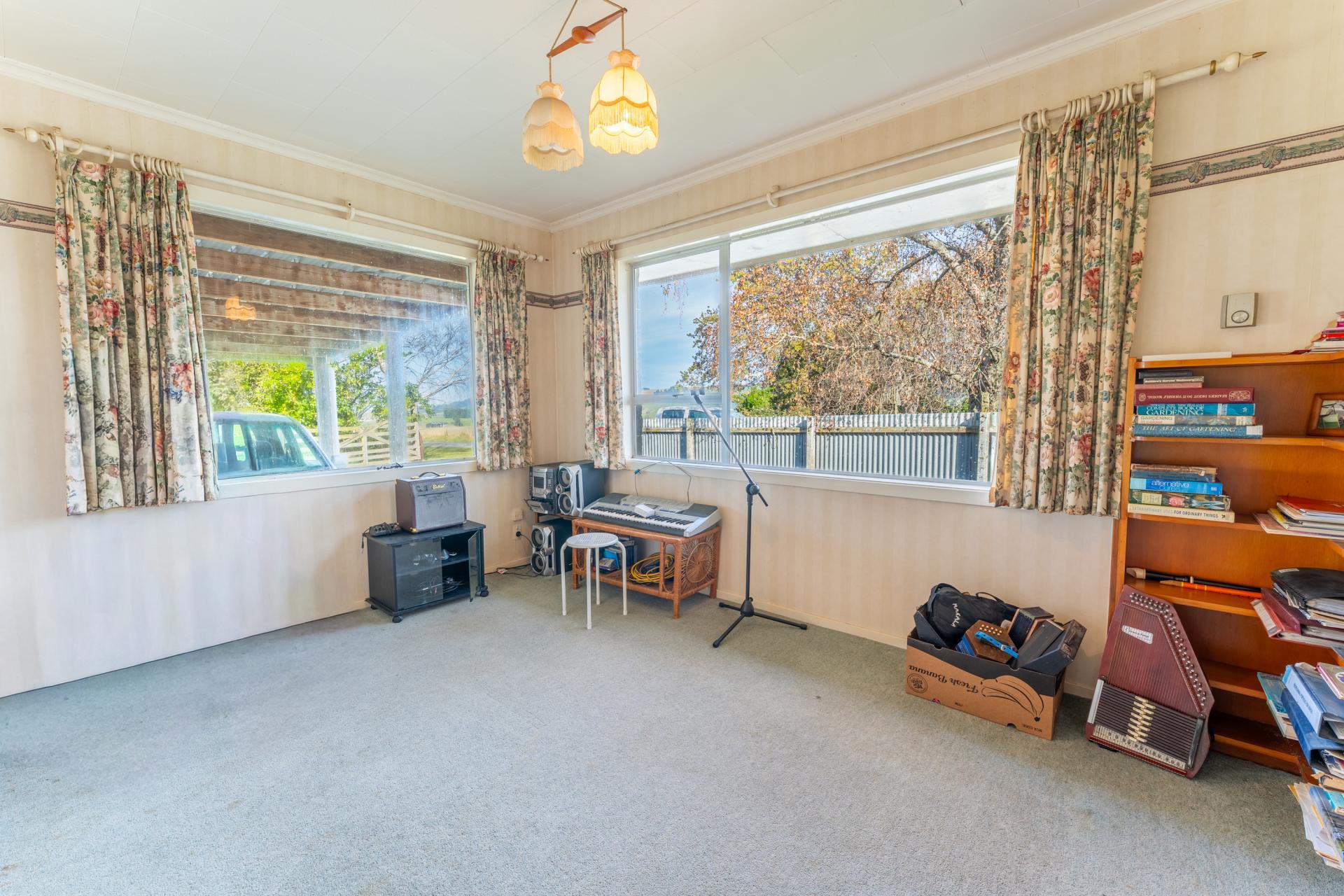 134 Cliffs Road, Claremont