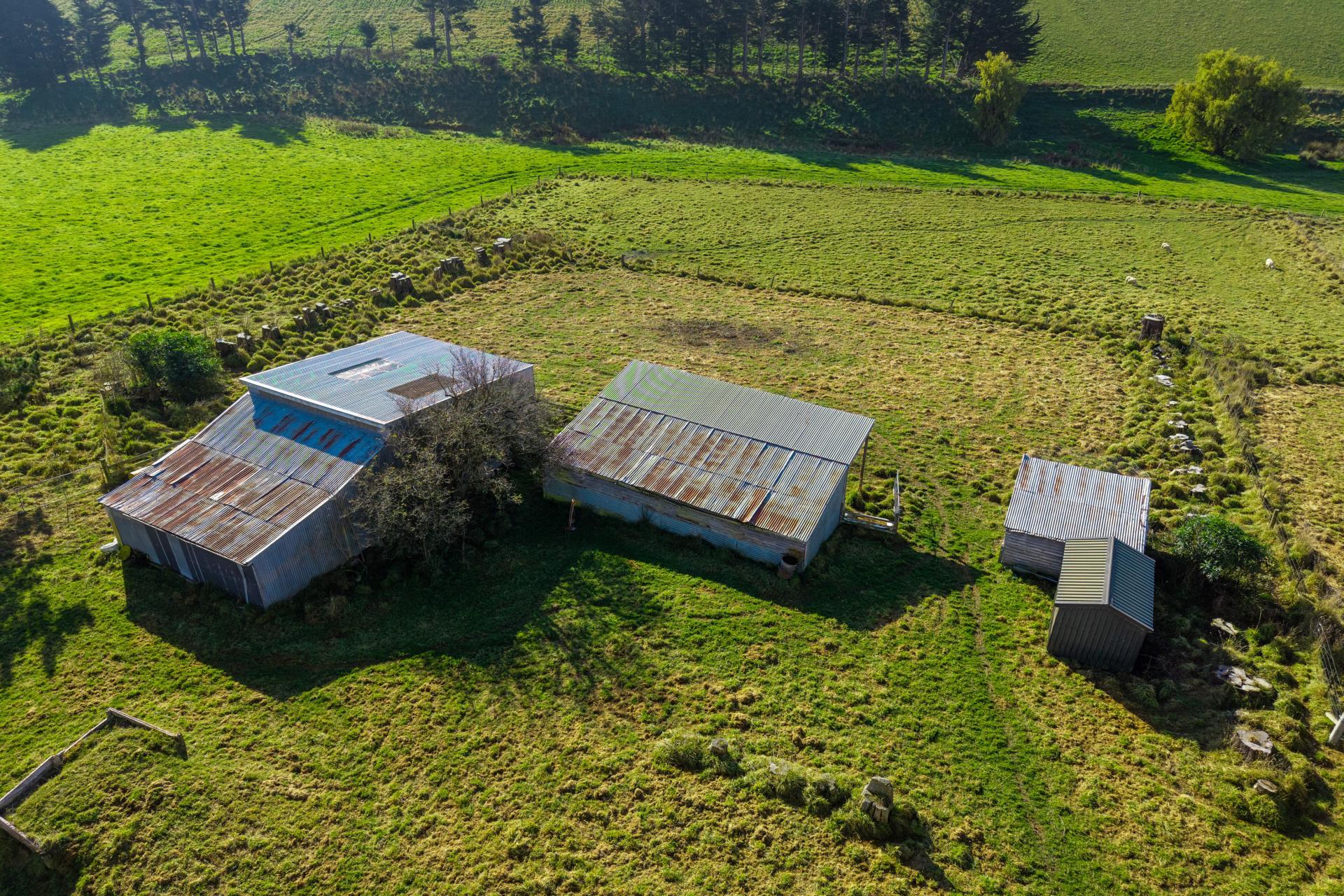 134 Cliffs Road, Claremont