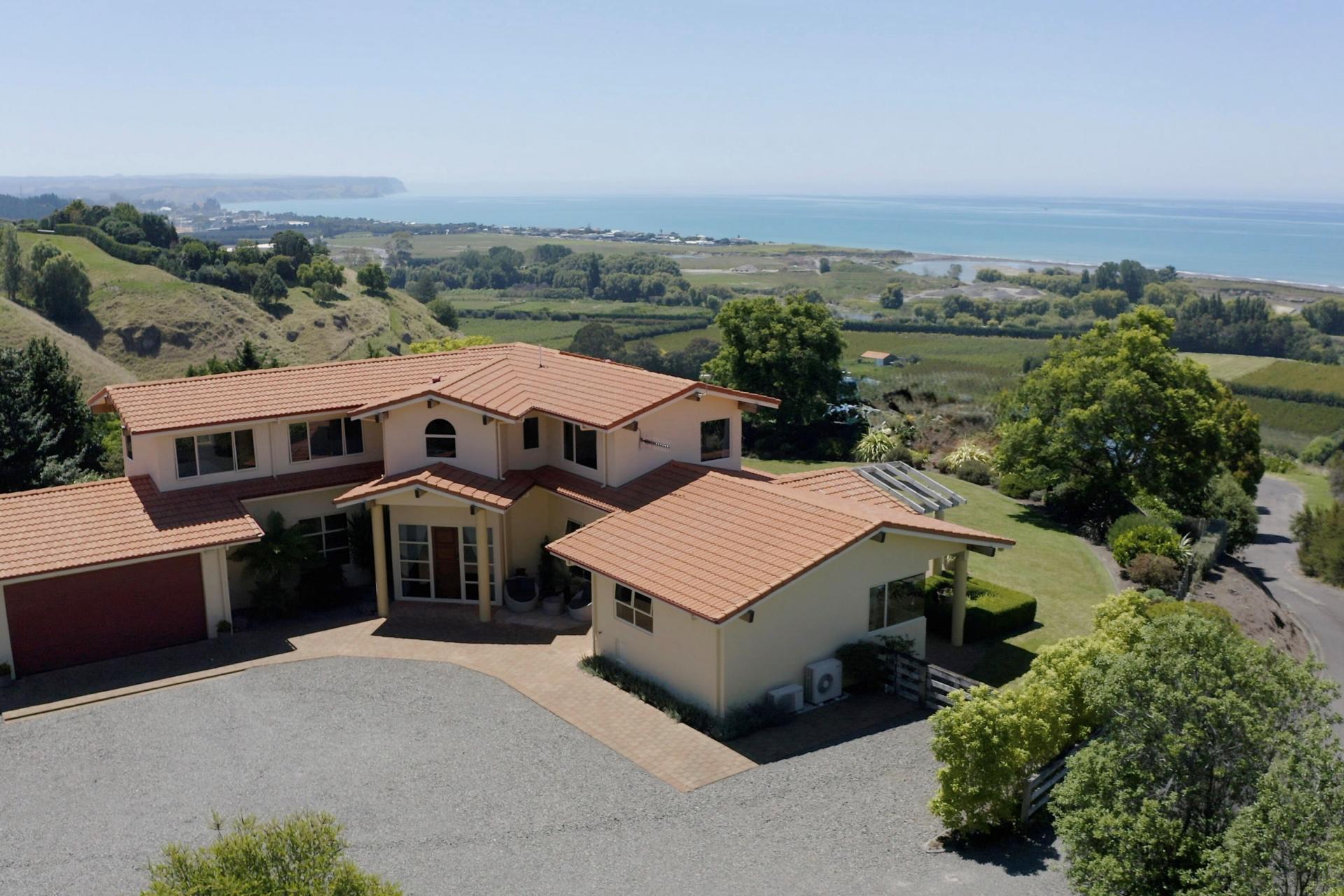 11 Kaimata Road, Bay View