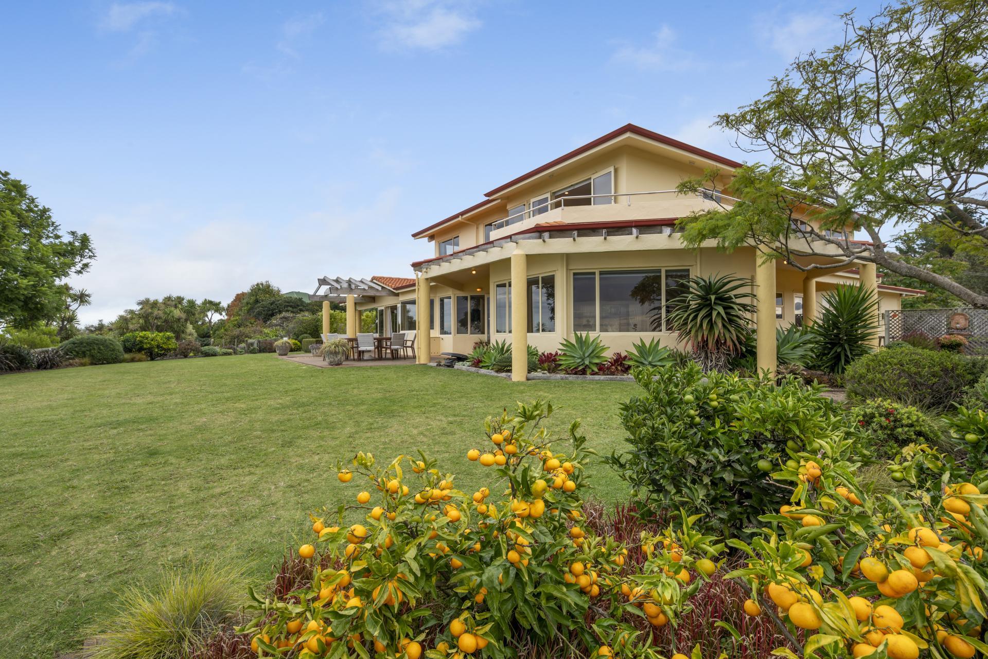 11 Kaimata Road, Bay View