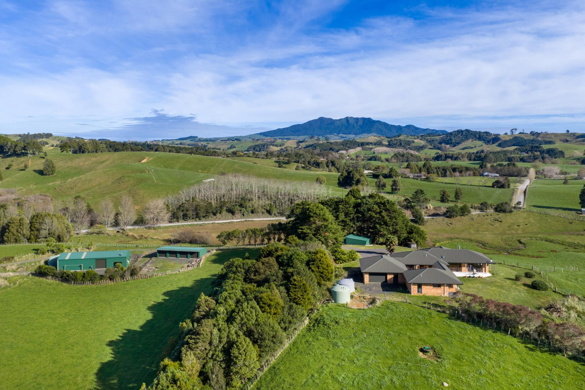 143 Pond Road, Raglan