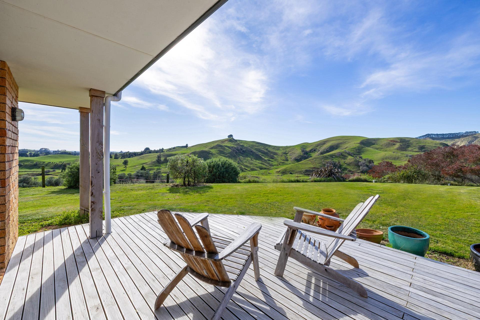 143 Pond Road, Raglan