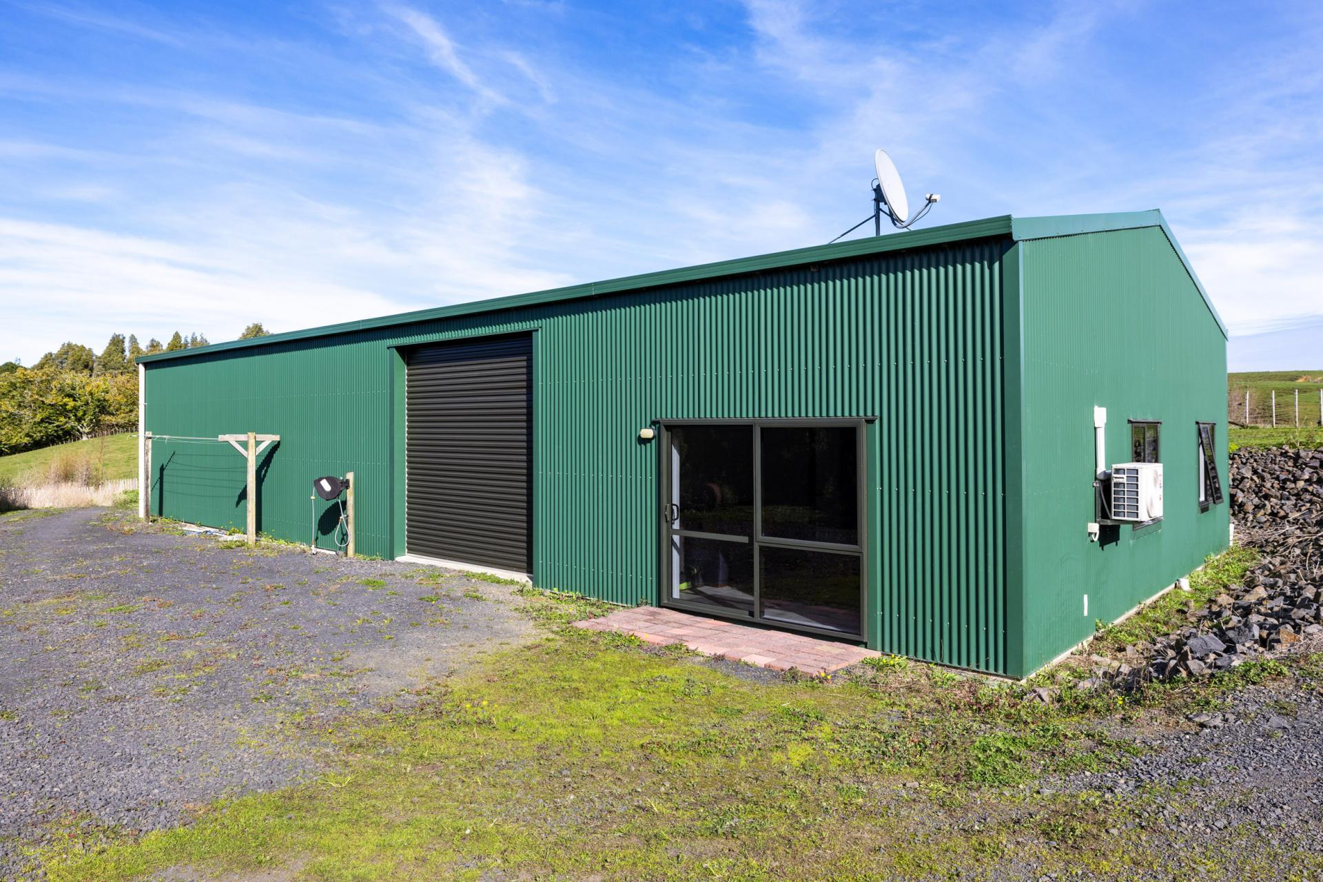 143 Pond Road, Raglan