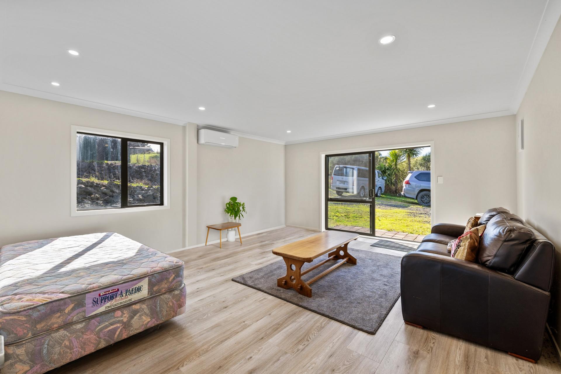 143 Pond Road, Raglan