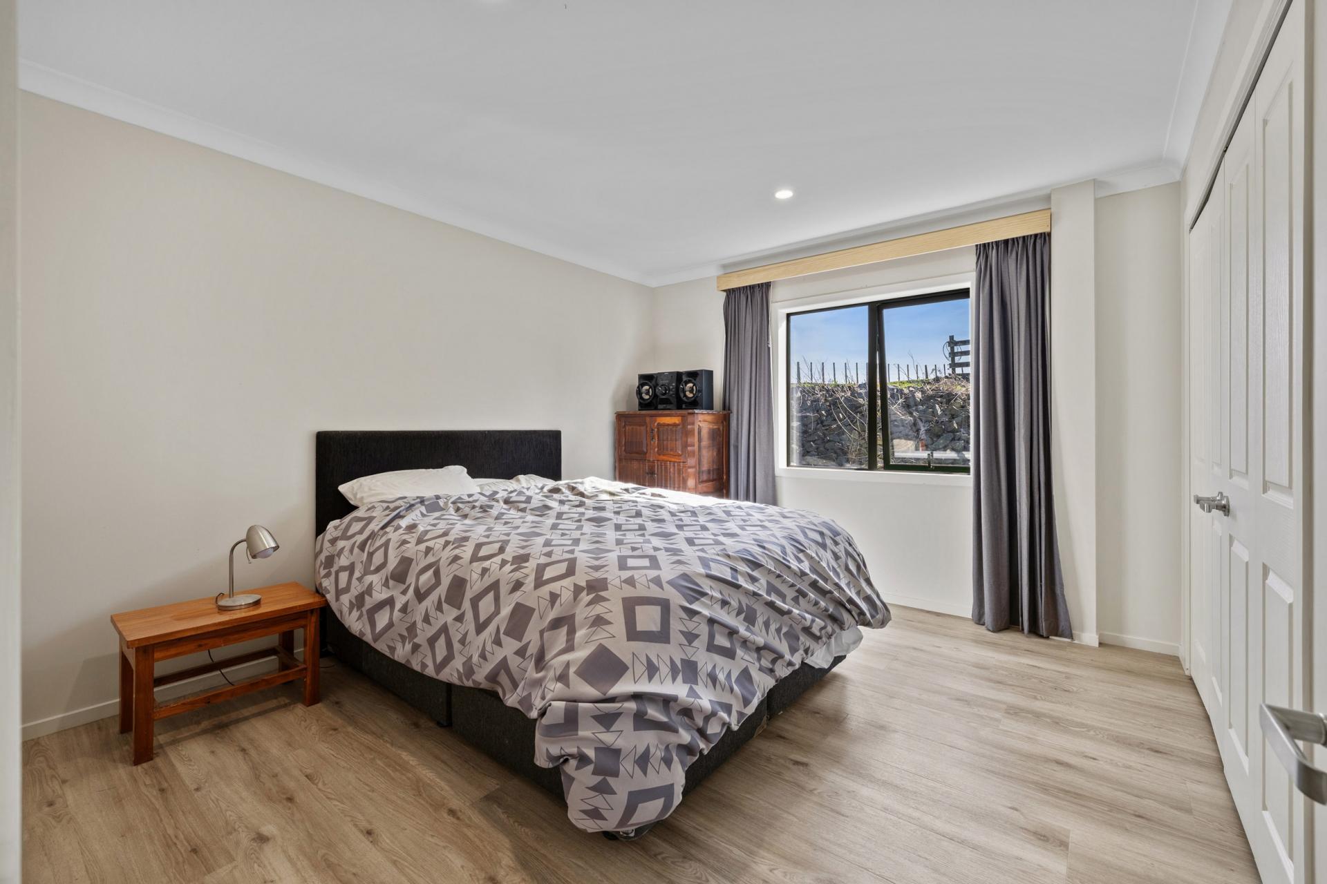 143 Pond Road, Raglan
