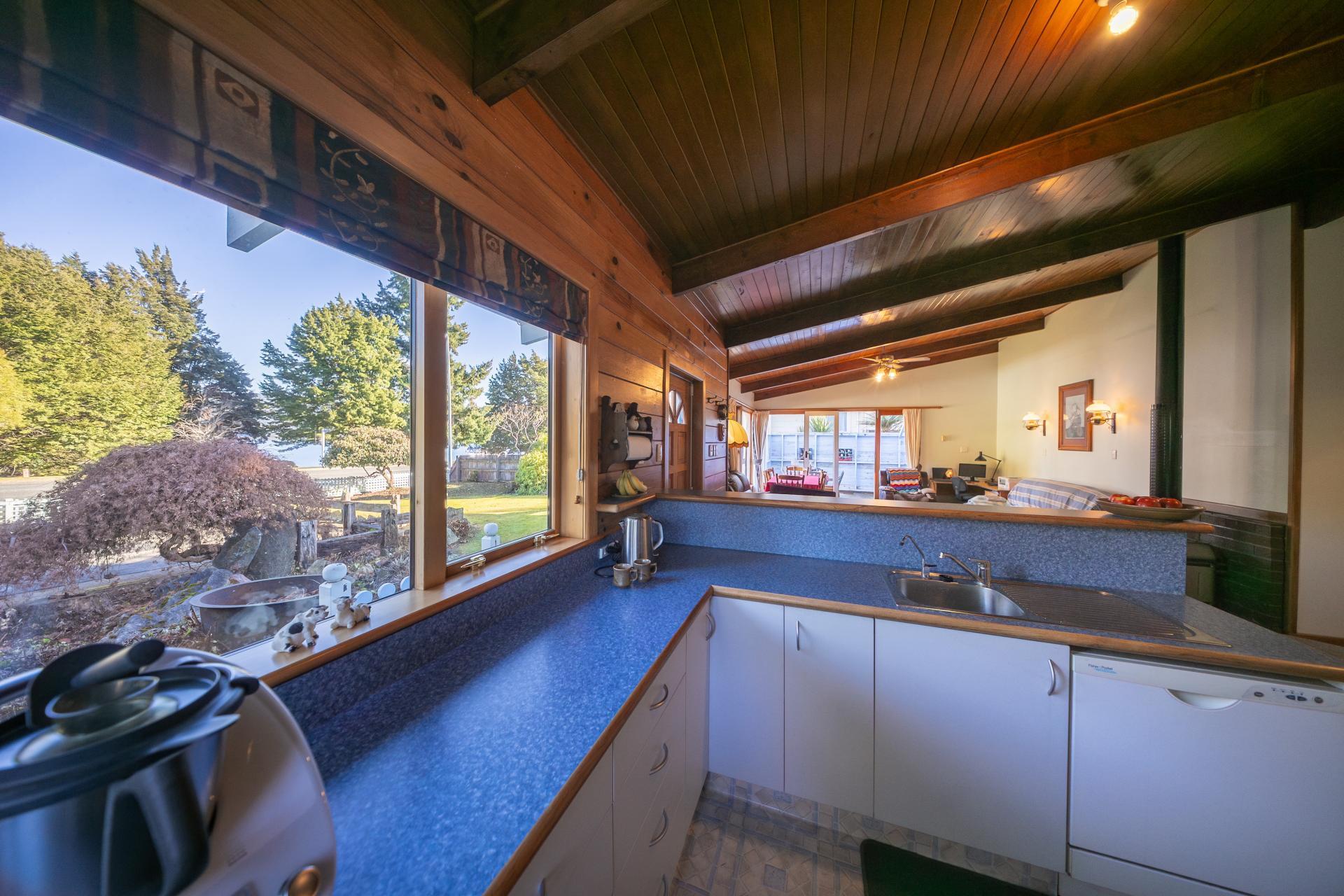14 Lakefront Drive, Te Anau