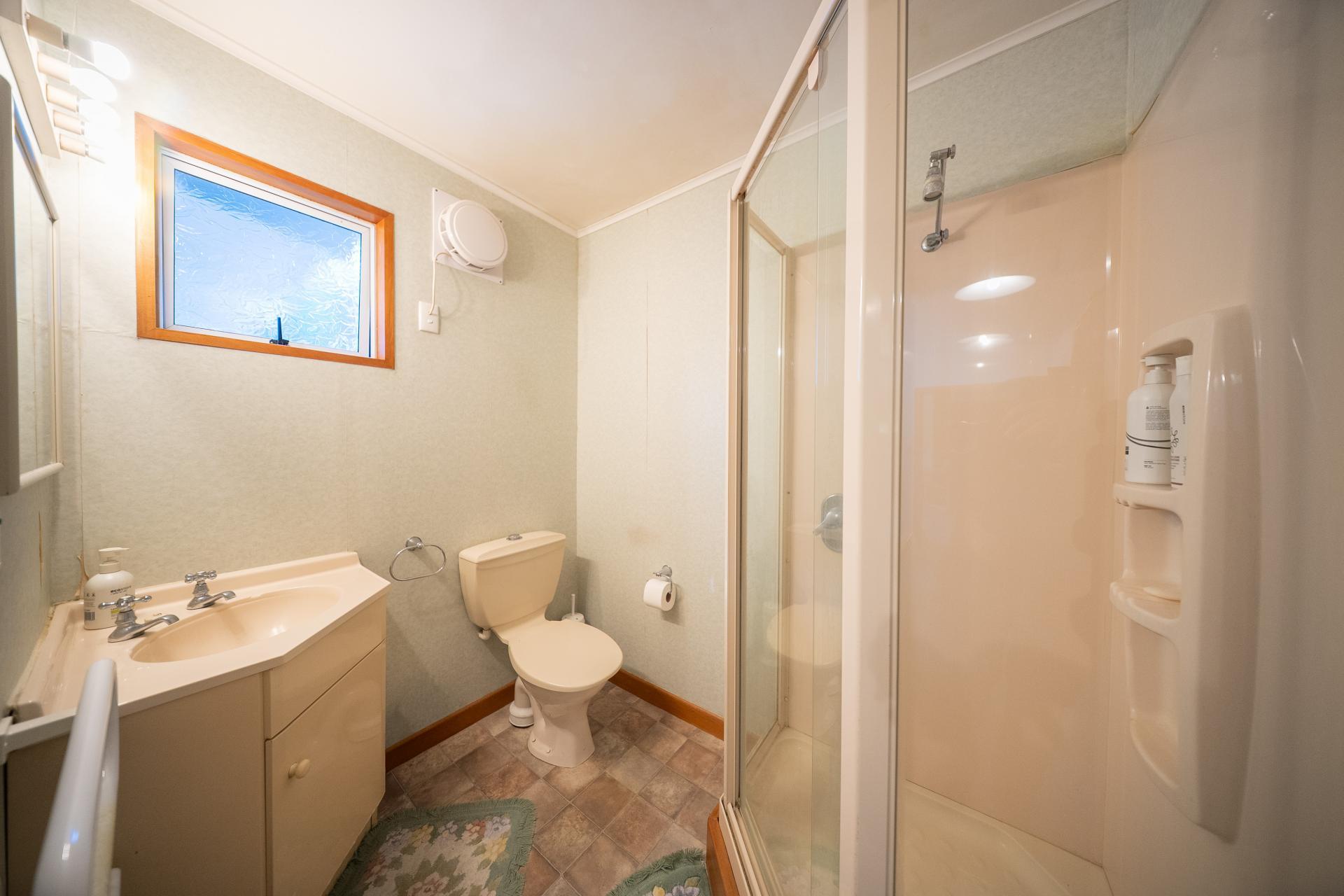14 Lakefront Drive, Te Anau