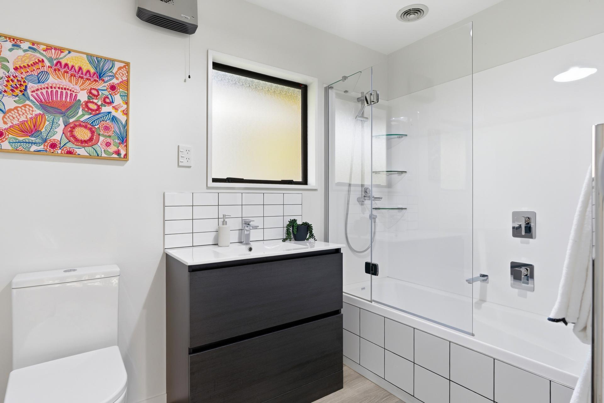 222 Chain Hills Road, Chain Hills