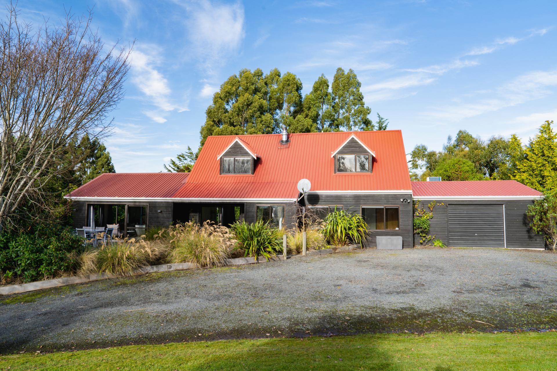 222 Chain Hills Road, Chain Hills