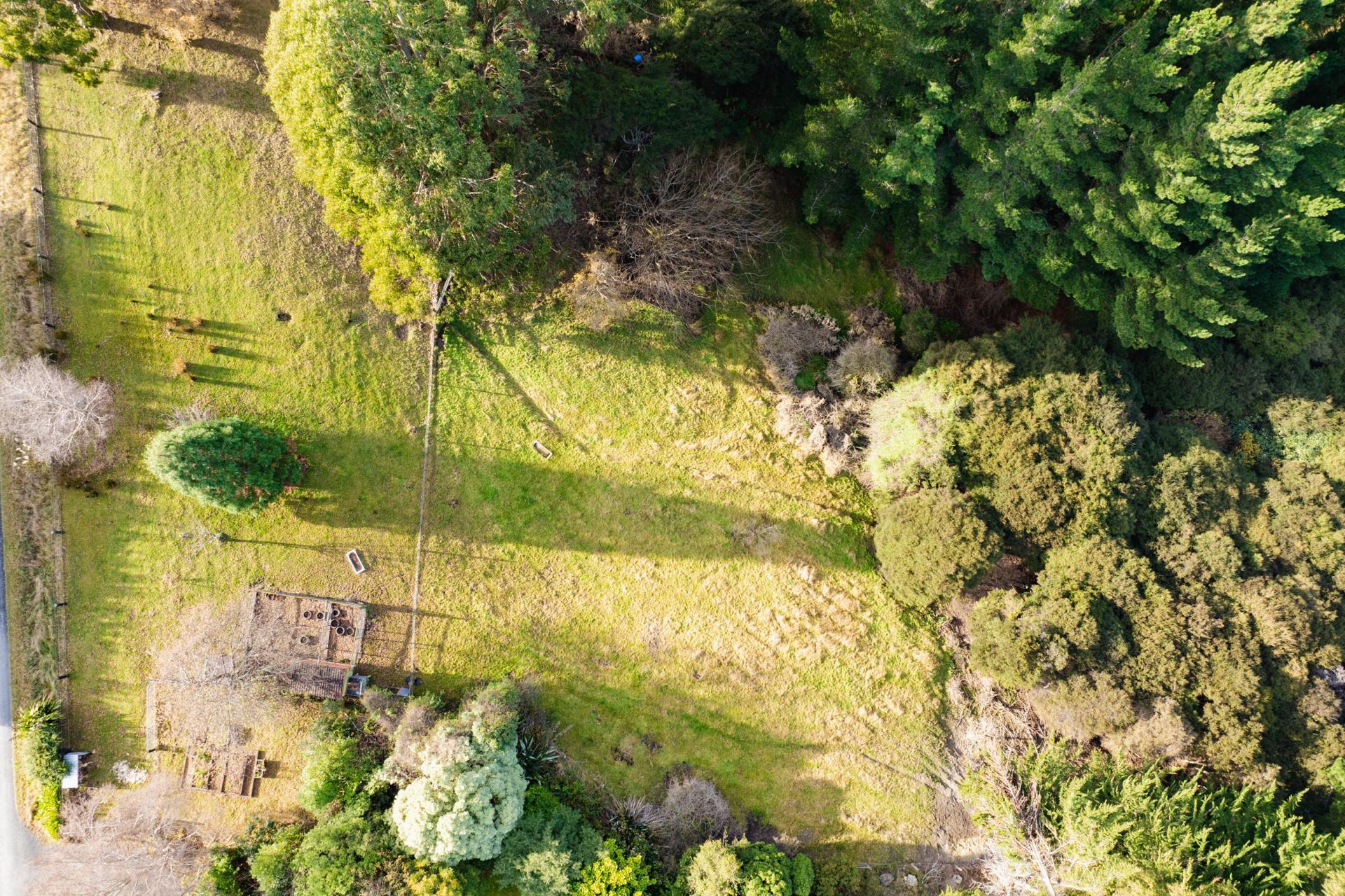 222 Chain Hills Road, Chain Hills