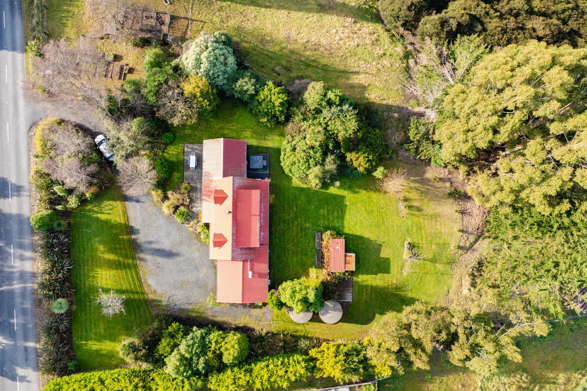 222 Chain Hills Road, Chain Hills