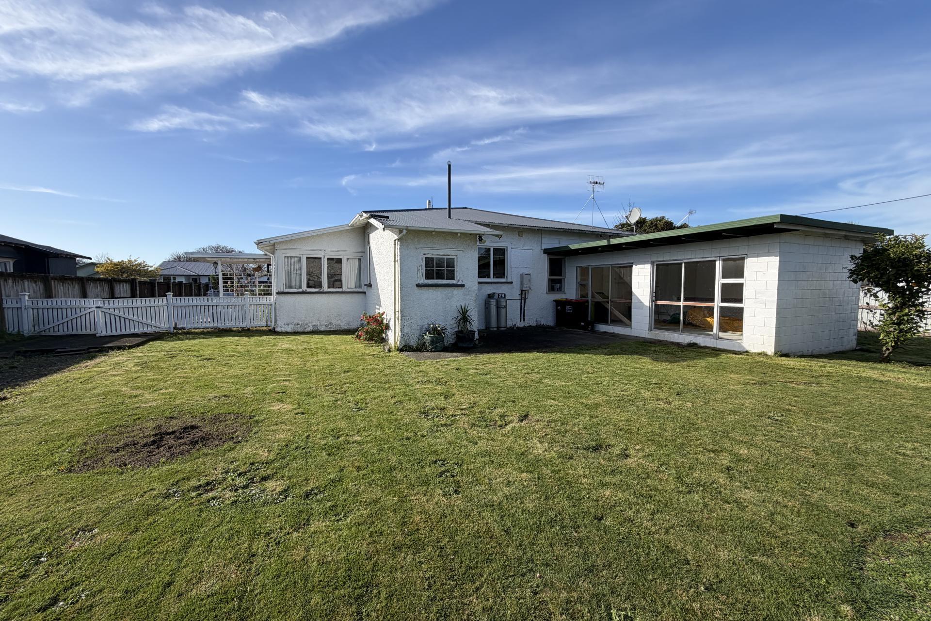 62 Barraud Street, Dannevirke