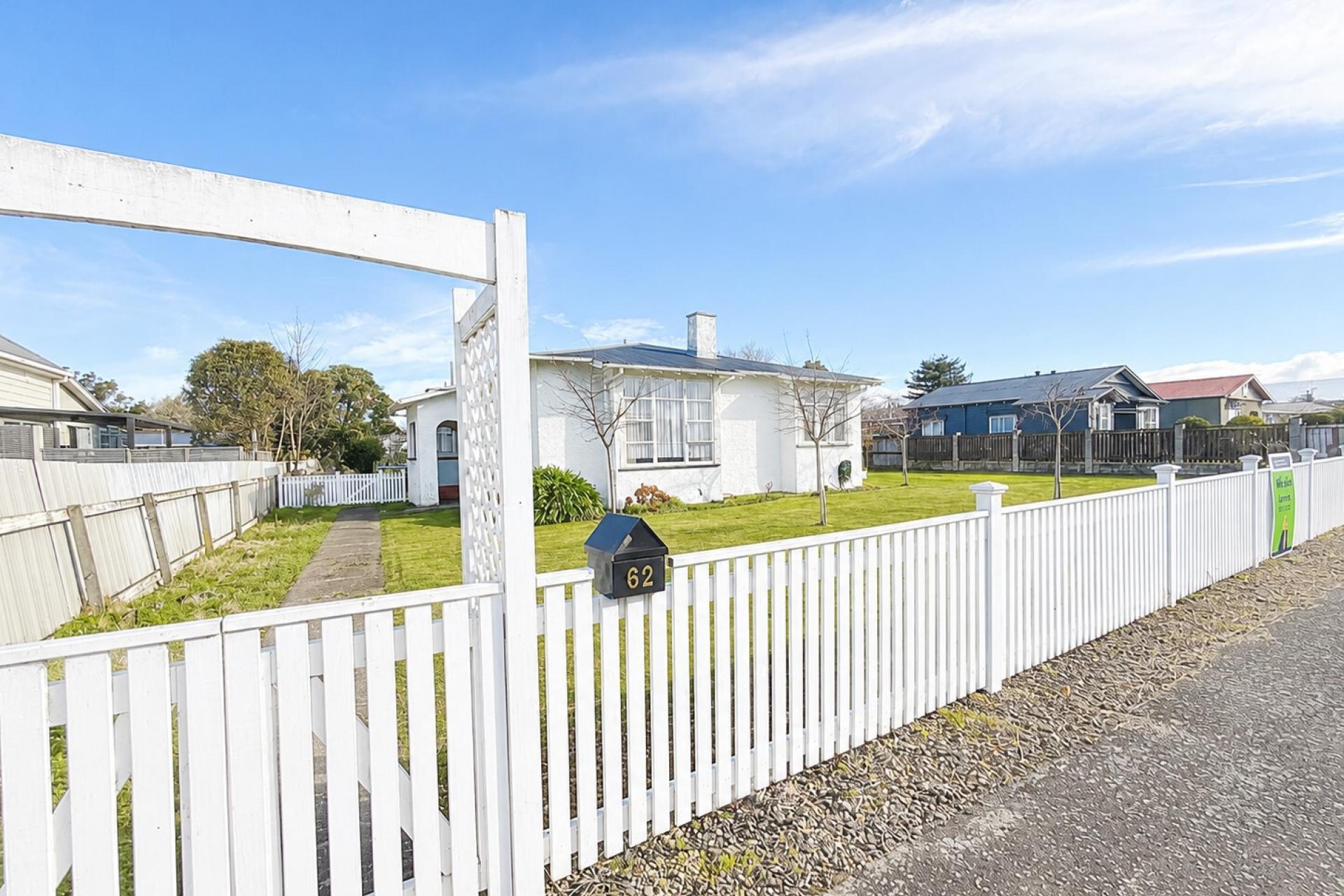 62 Barraud Street, Dannevirke
