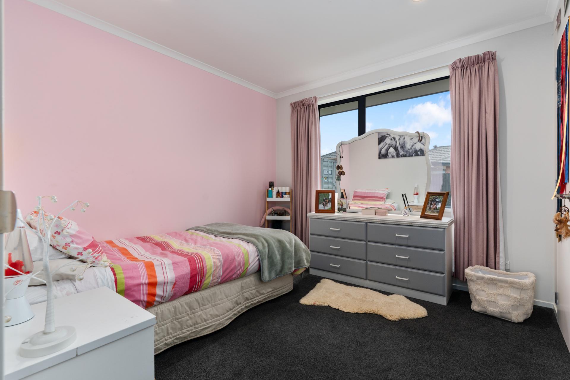 3 Stanwood Grove, Darfield