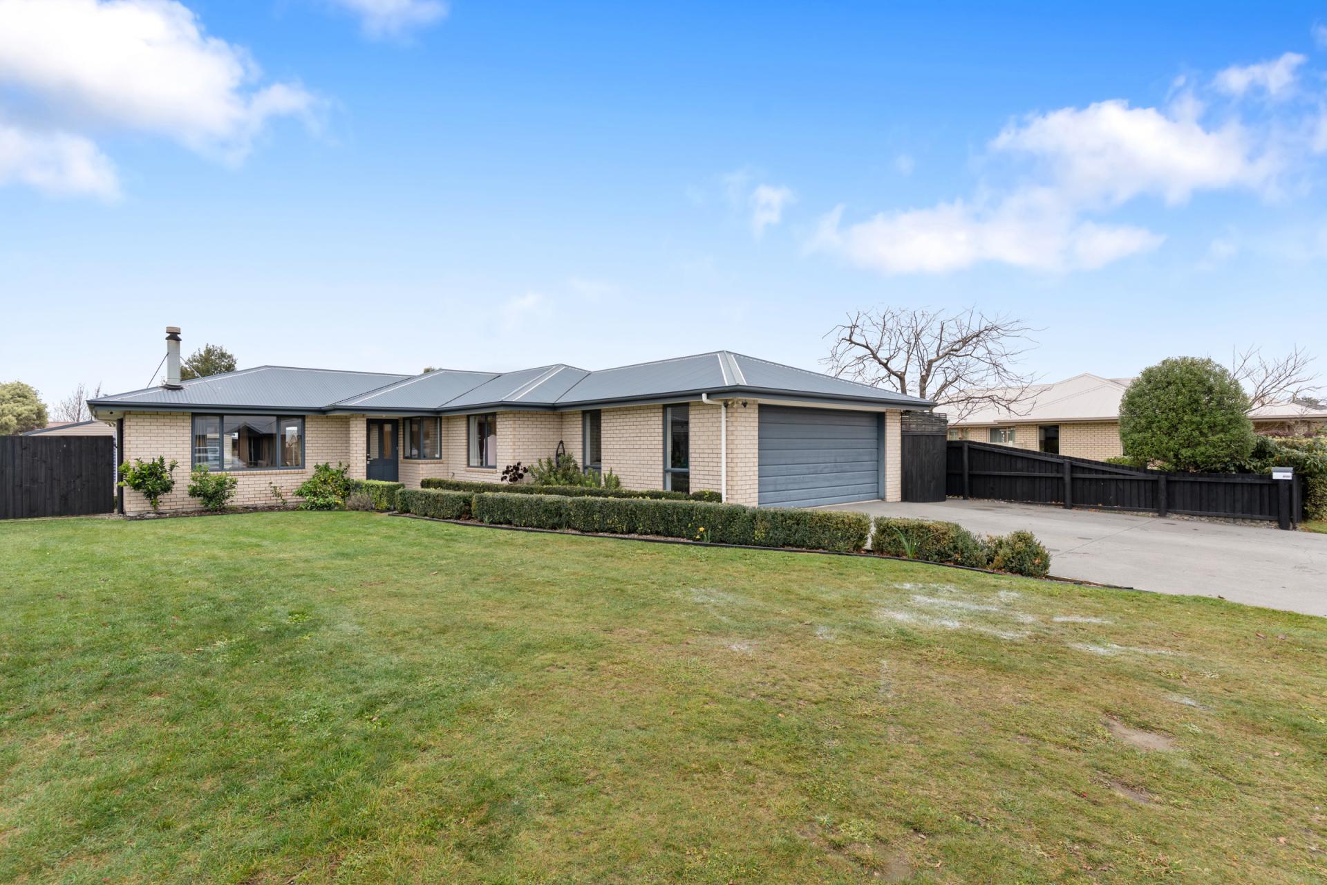 3 Stanwood Grove, Darfield