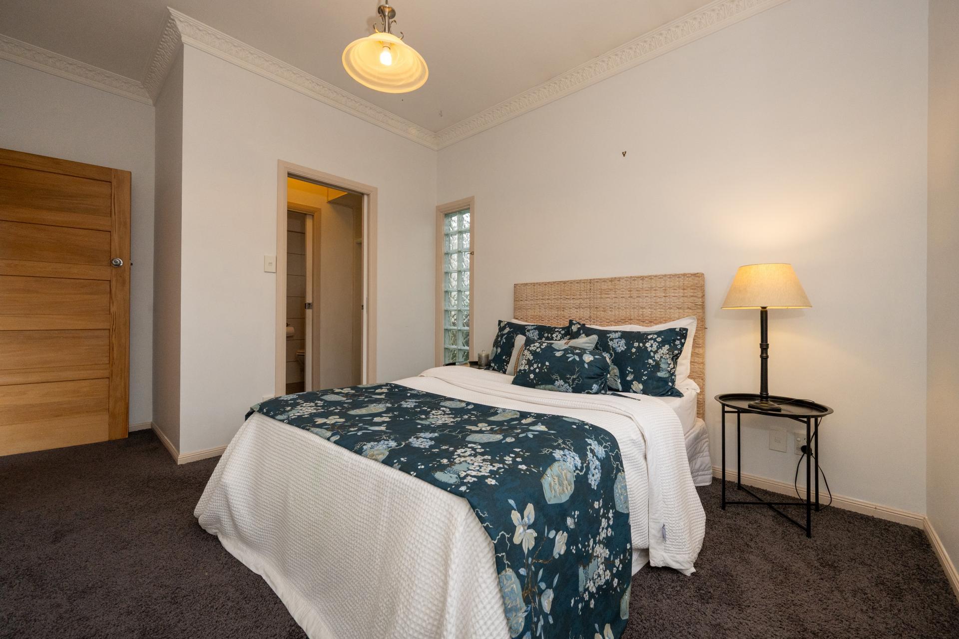 819 Francis Hicks Avenue, Raureka