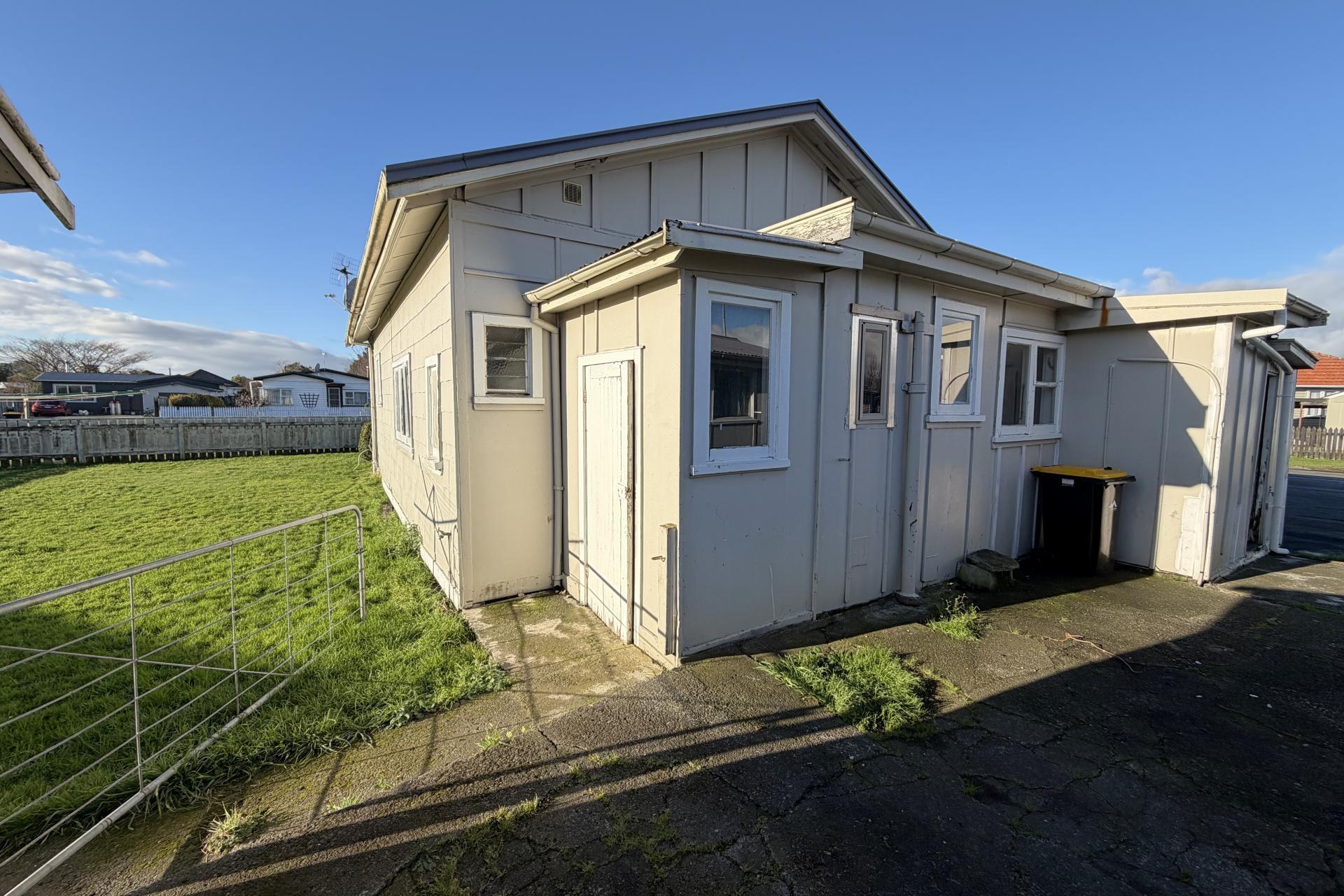 12 Christian Street, Dannevirke