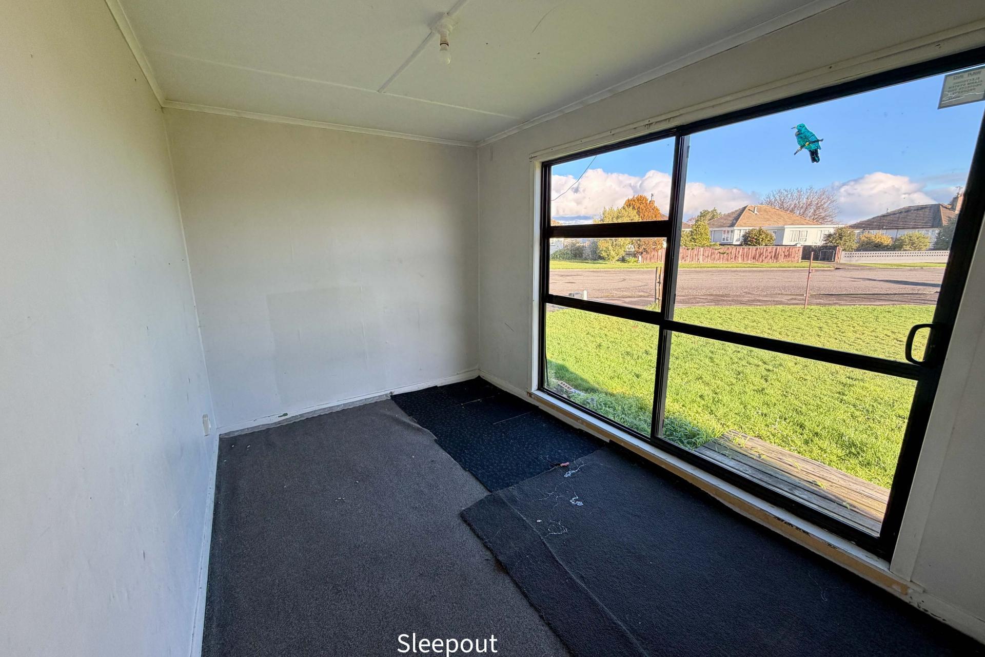 12 Christian Street, Dannevirke