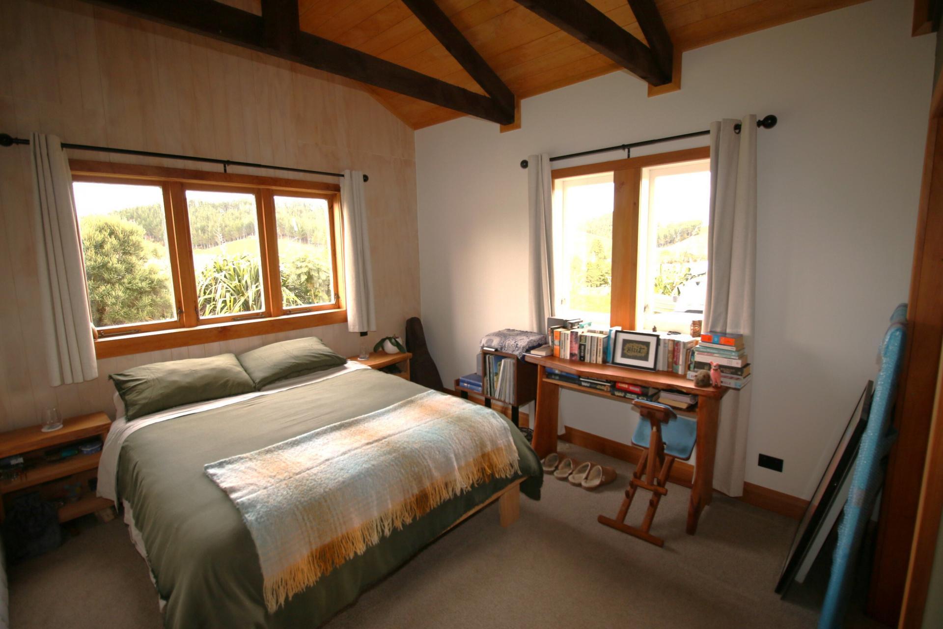 801 State Highway 10, Oromahoe