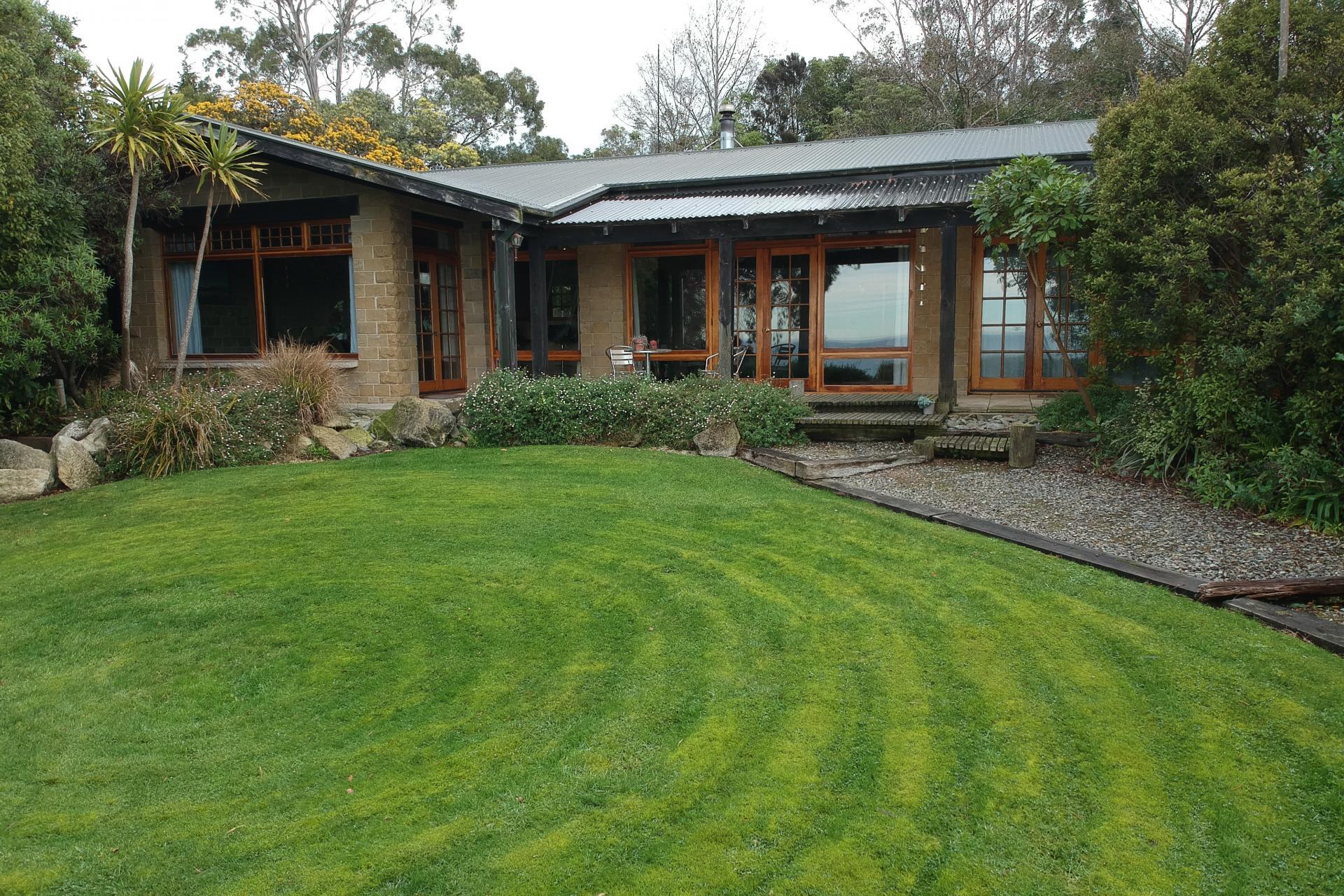 8 Matfen Street, South Hill