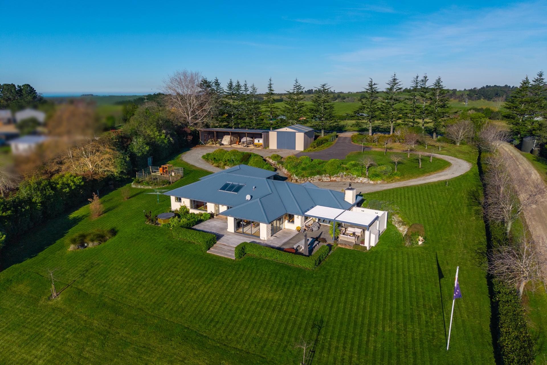 210 Spur Road, Hadlow