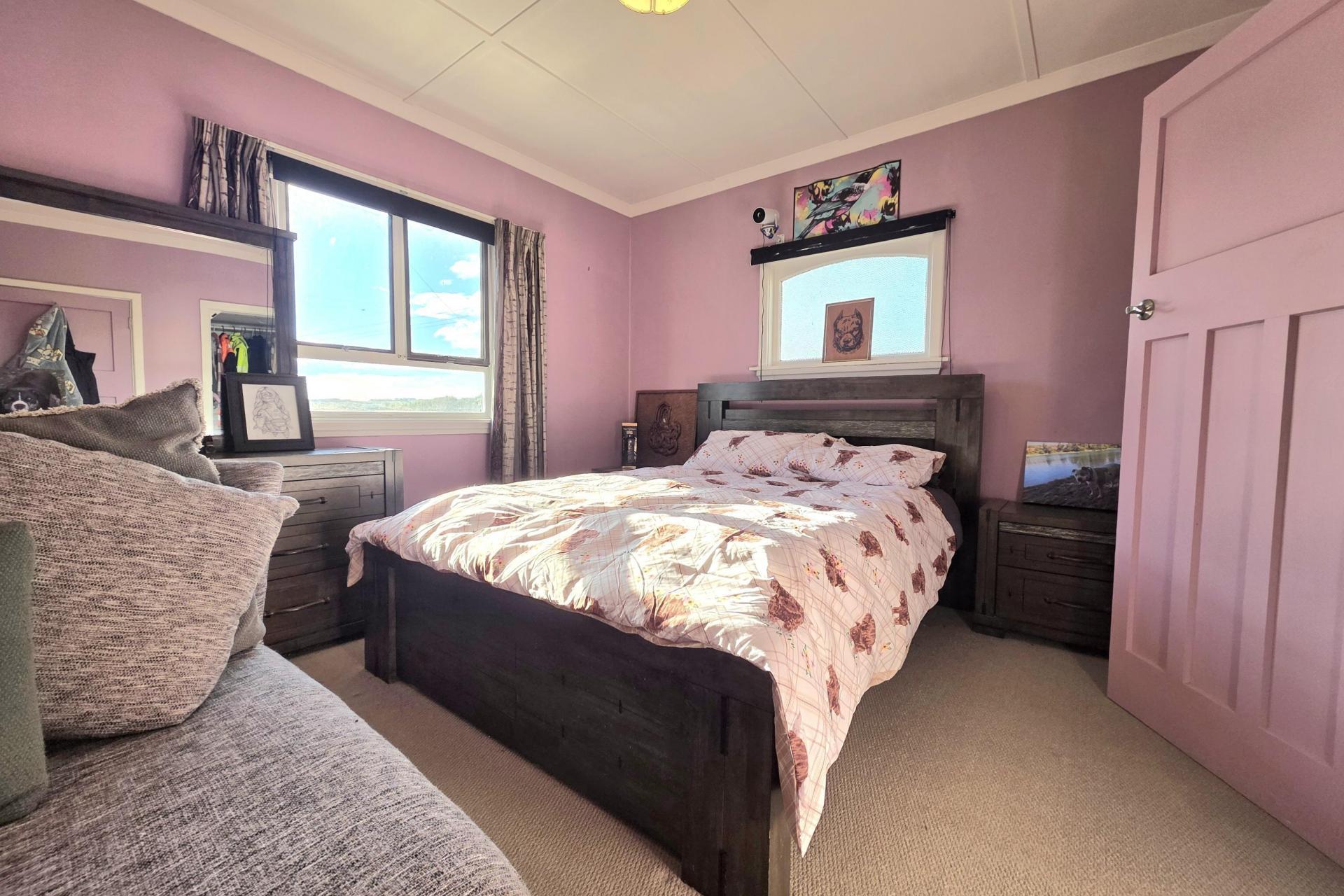 253 Homestead Road, Weston
