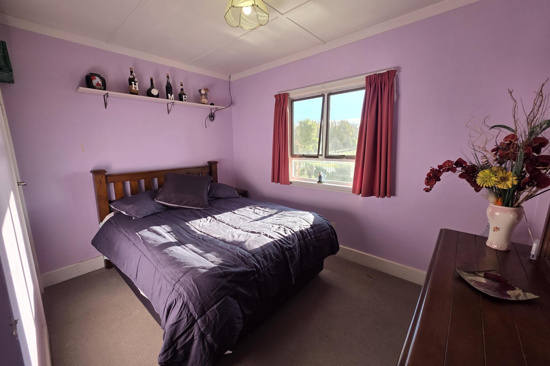 253 Homestead Road, Weston