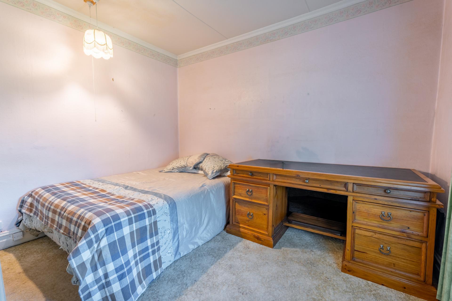 4 Buchanan Street, Parkside