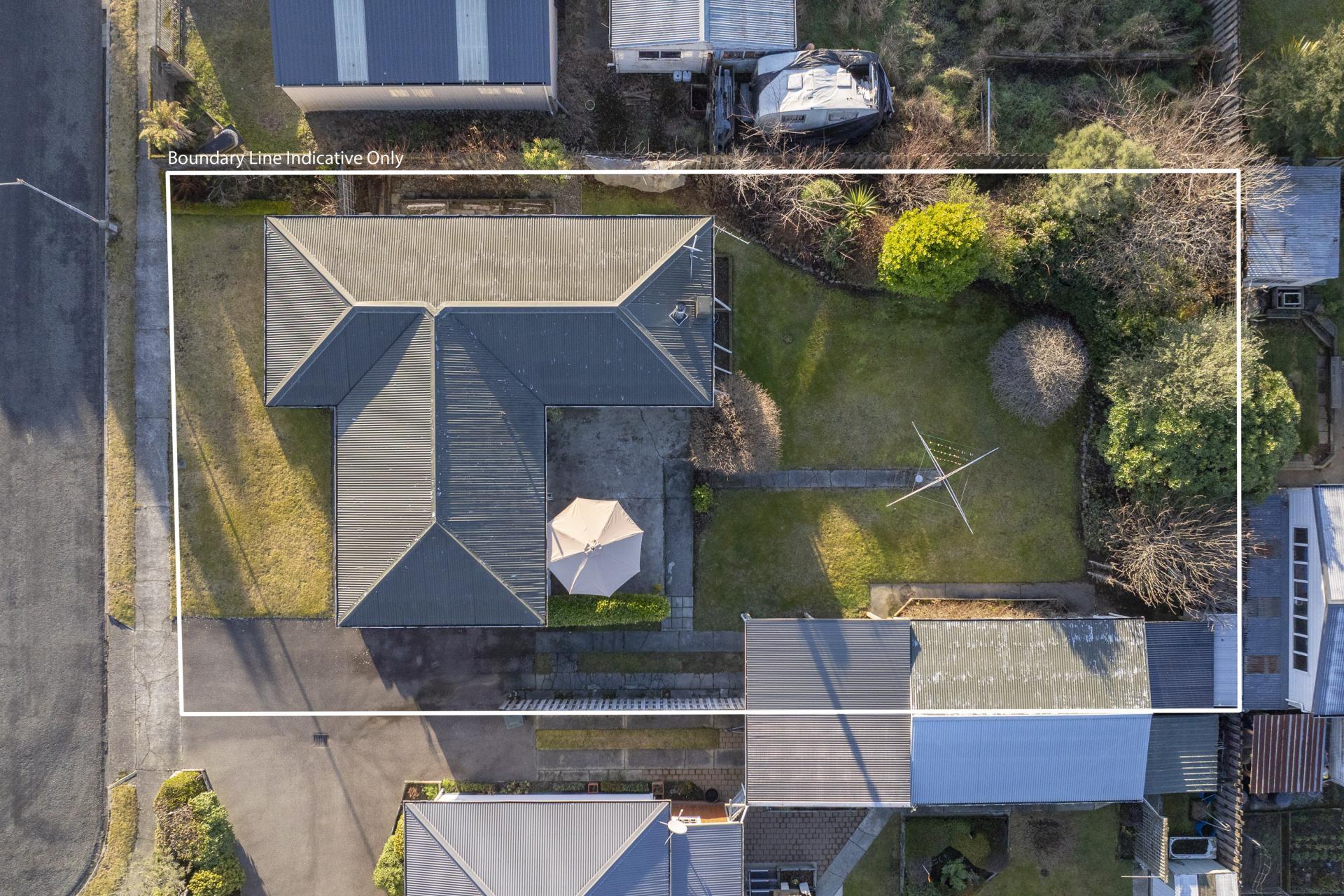 27 Excelsior Place, Manapouri